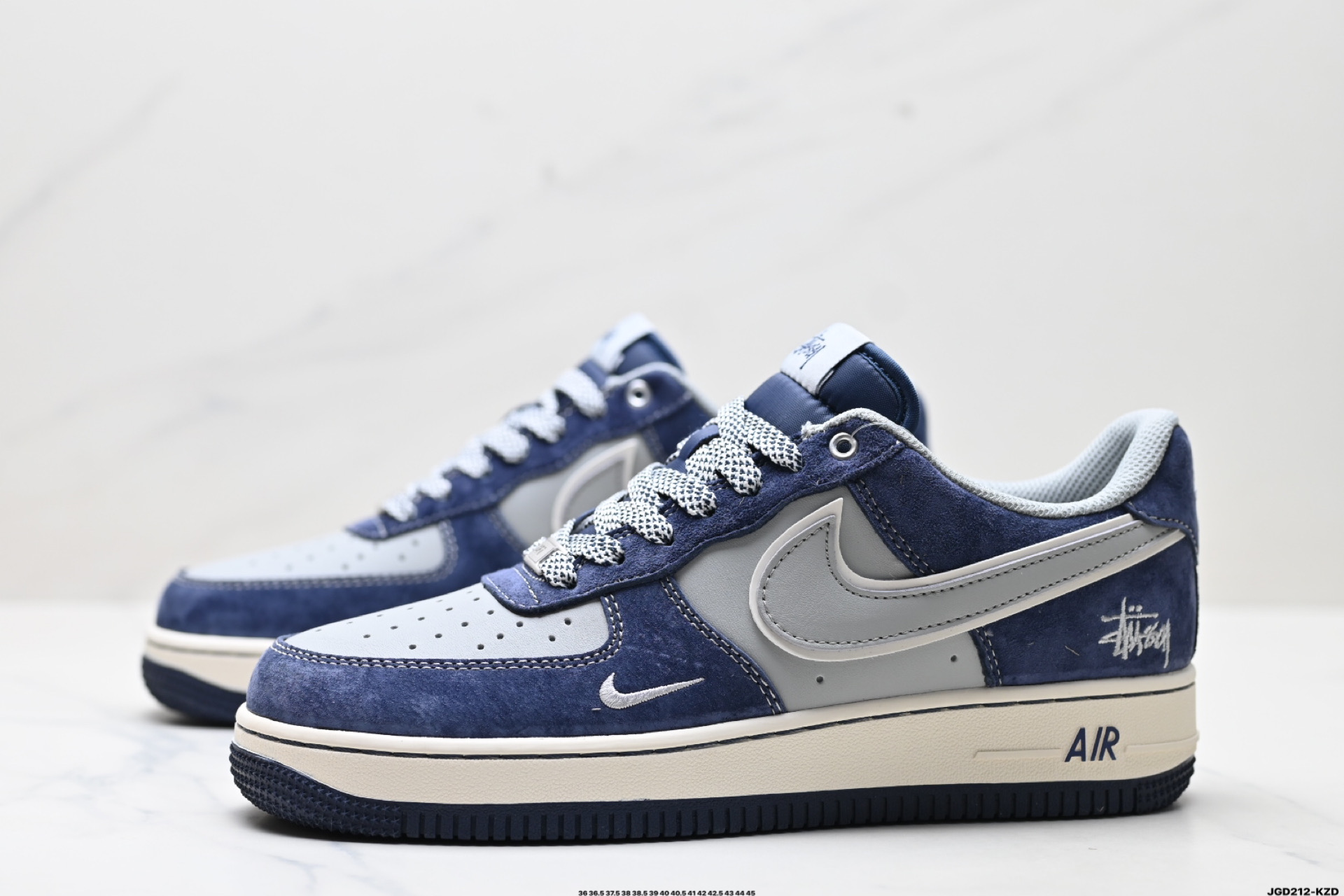 NIKE AIR FORCE 1‘07 LV8 SJ6698-007