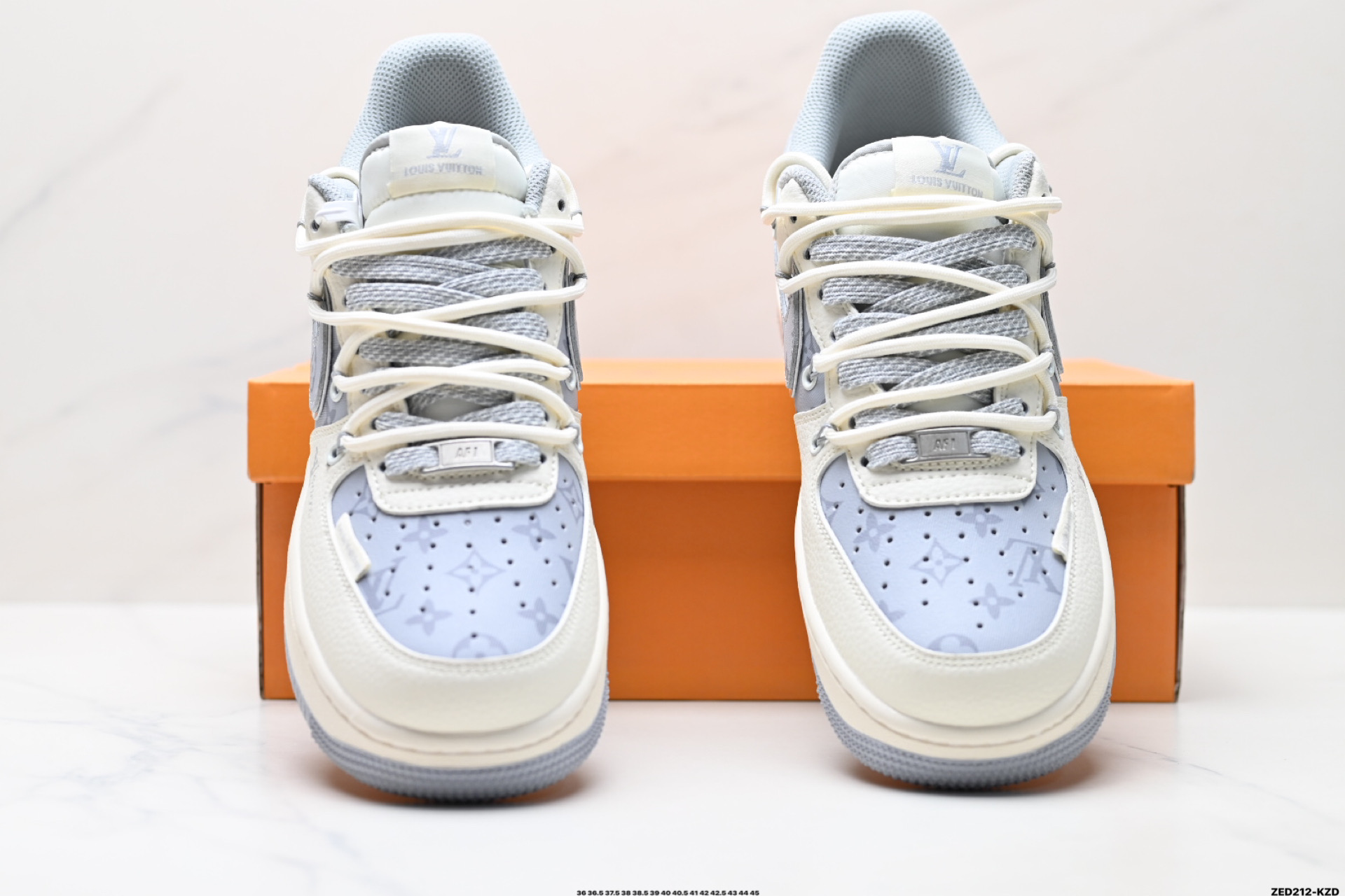 270 NIKE AIR FORCE 1‘07 LV8 DM6868-062