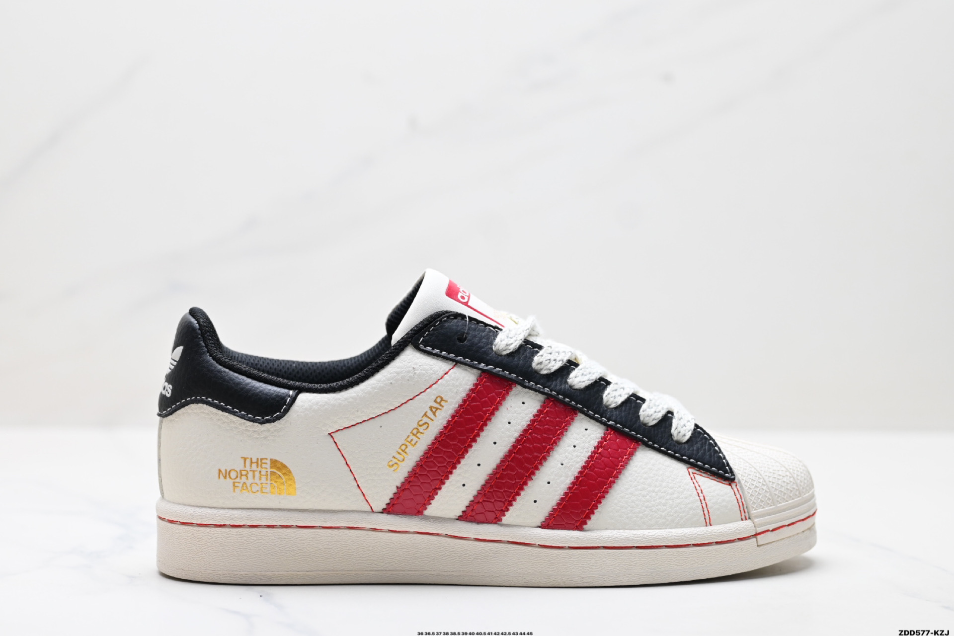 240 阿迪达斯Adidas三叶草 Originals Superstar贝壳头’DIY’系列低帮经典百搭休闲运动板鞋 BZ2529