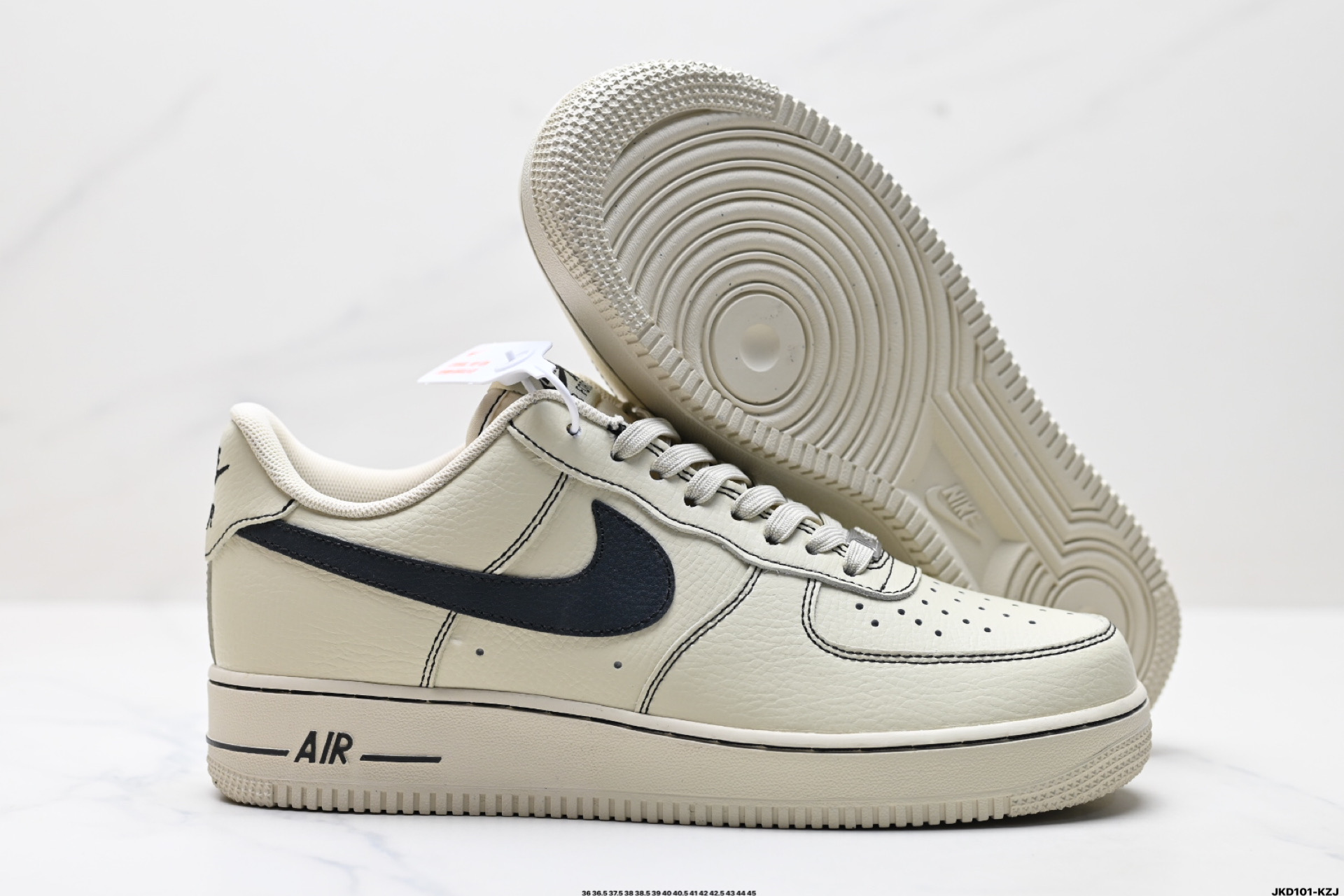 170 耐克Nike Air Force 1“07空军一号低帮百搭休闲运动板鞋 HQ2037-200