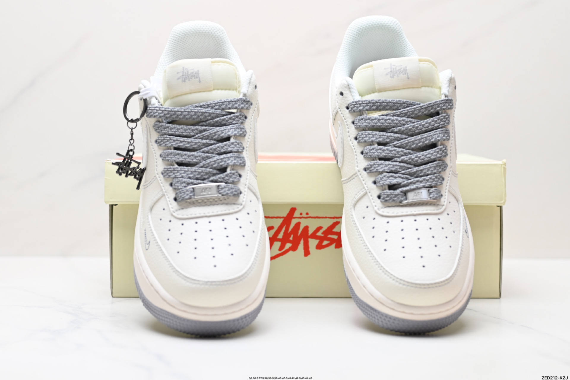 270 NIKE AIR FORCE 1‘07 LV8 HH7518-064
