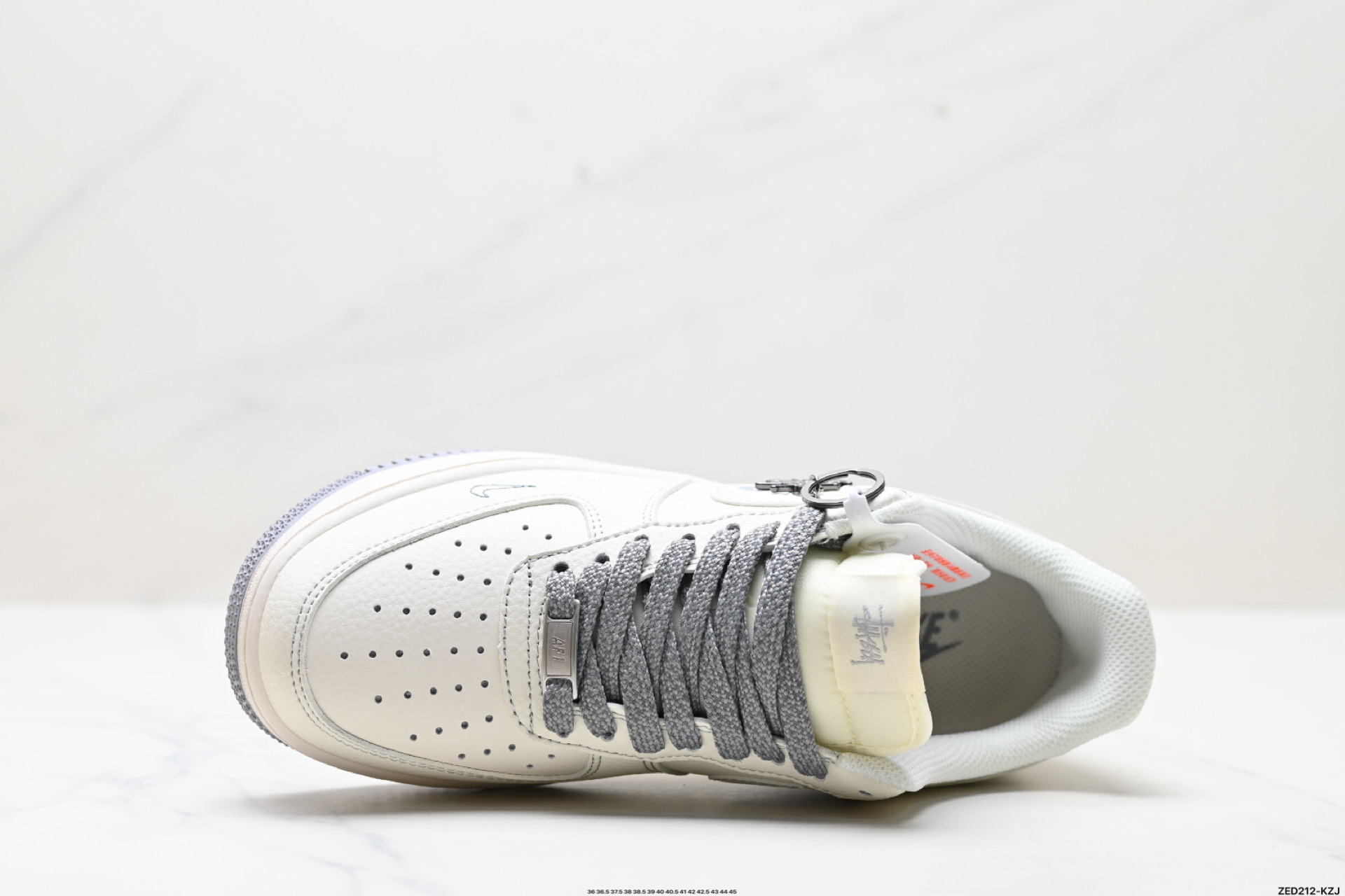 270 NIKE AIR FORCE 1‘07 LV8 HH7518-064