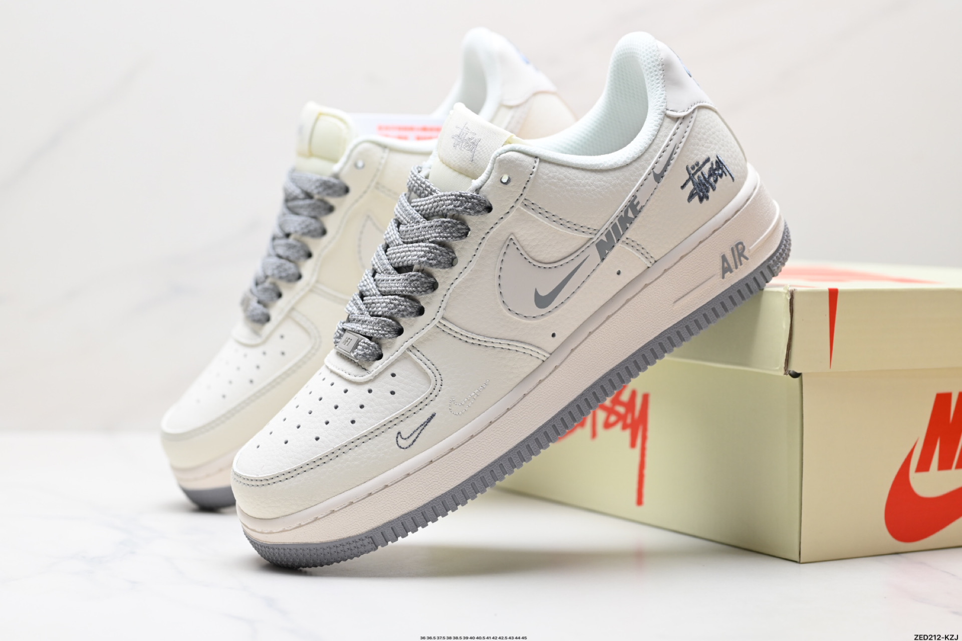 270 NIKE AIR FORCE 1‘07 LV8 HH7518-064