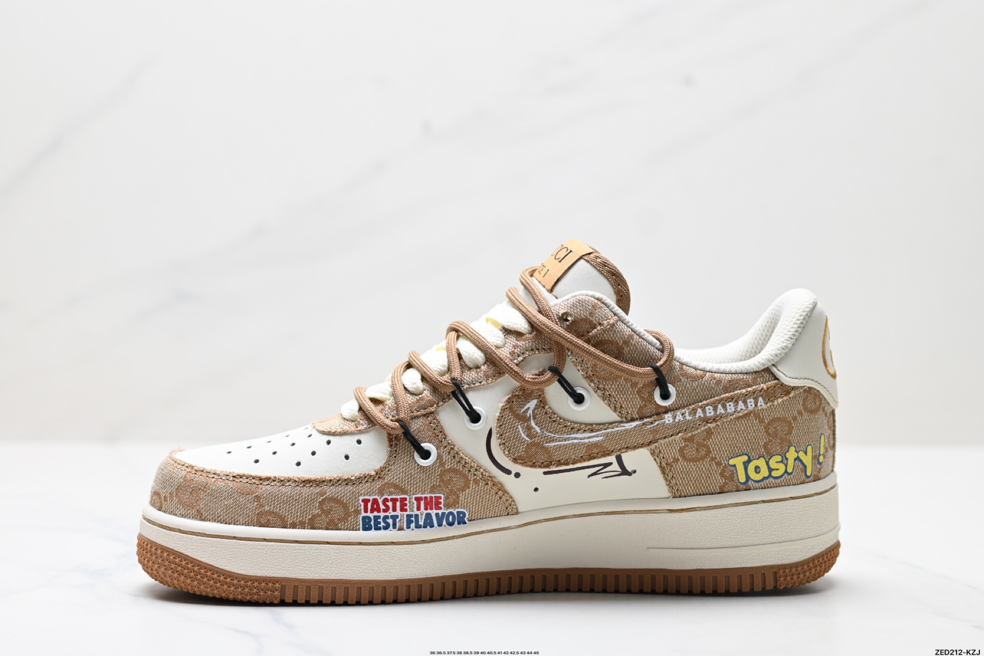 270 NIKE AIR FORCE 1‘07 BD0077-111