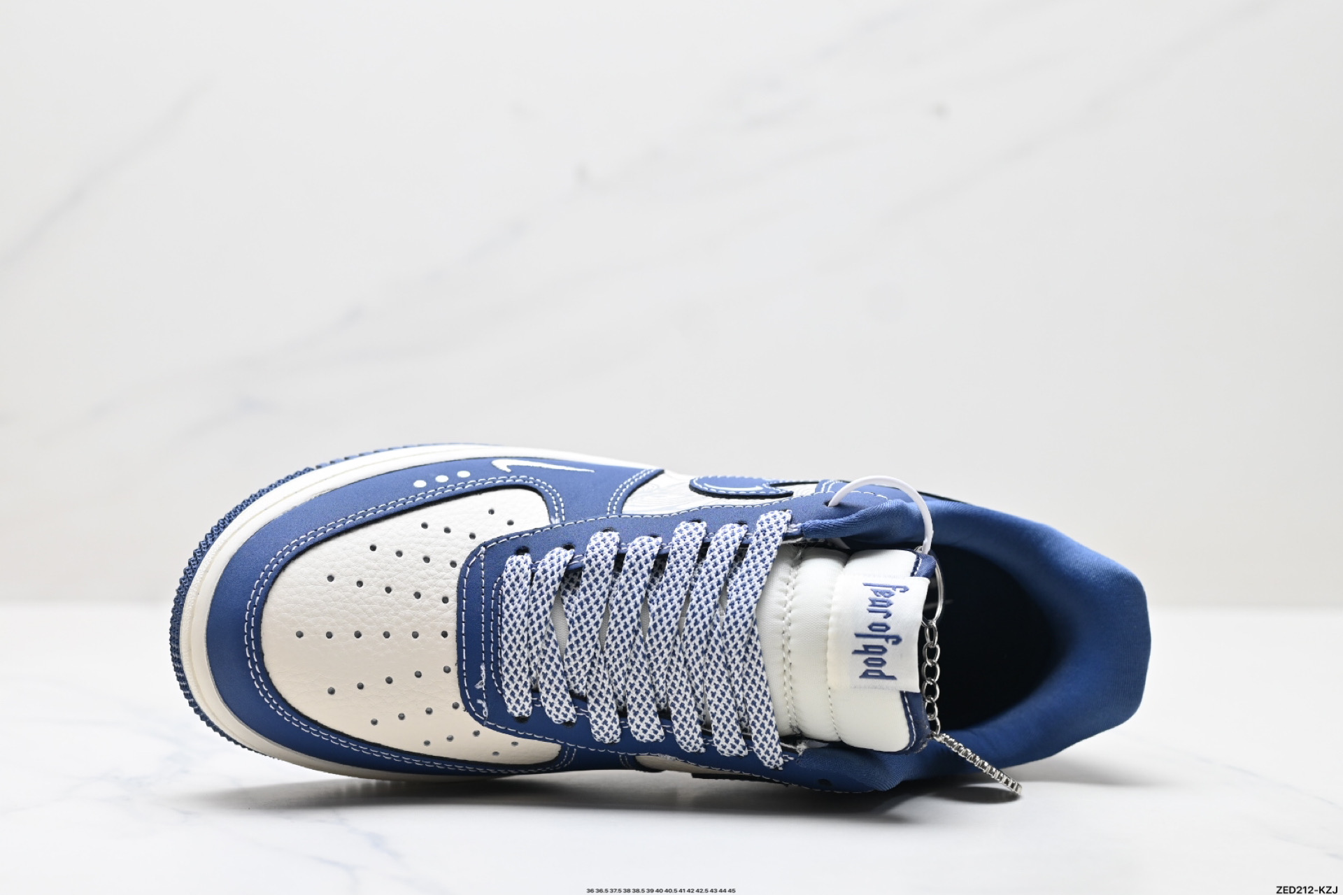 270 NIKE AIR FORCE 1‘07 KK1988-079