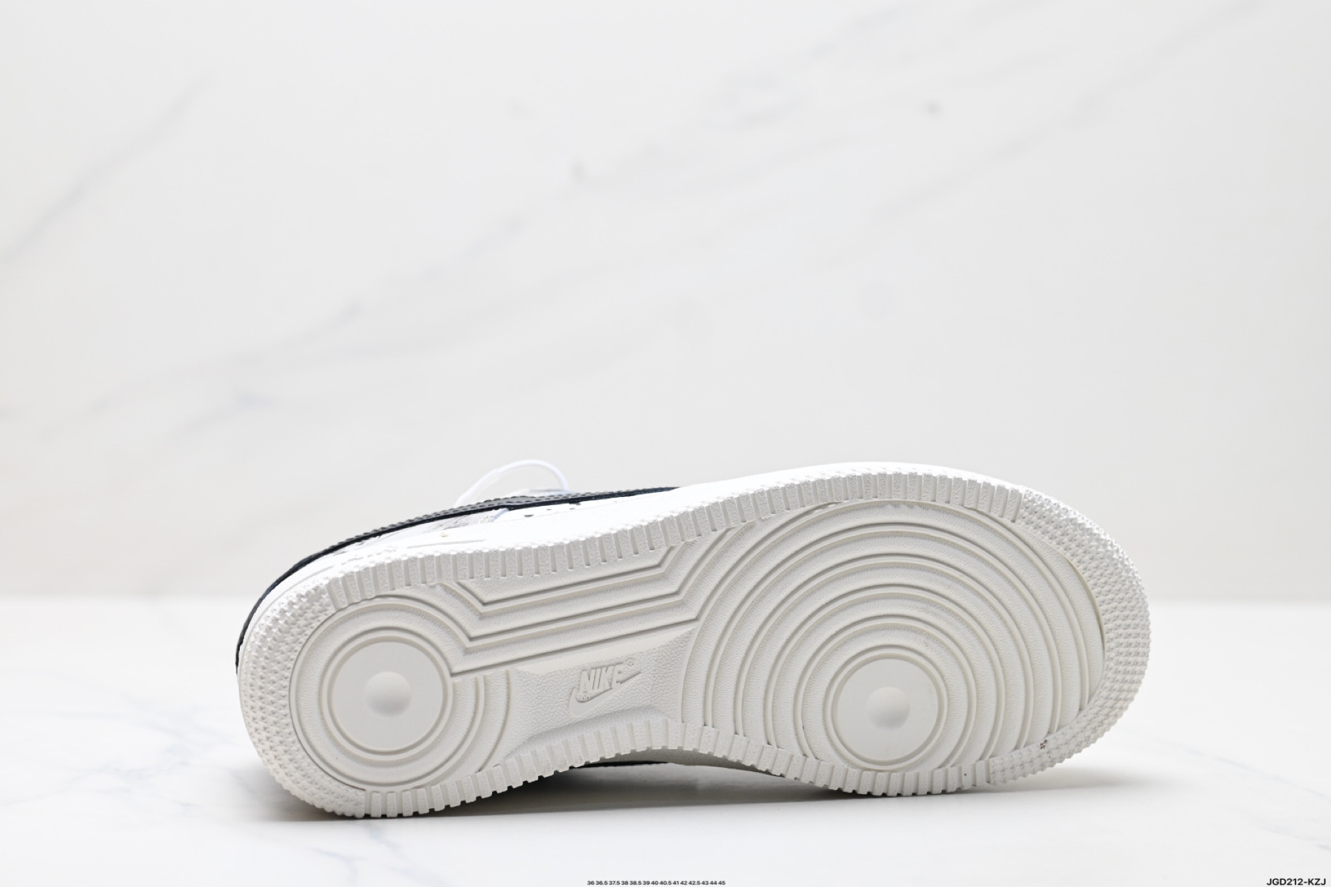 190 NIKE AIR FORCE 1‘07 BL1522-089