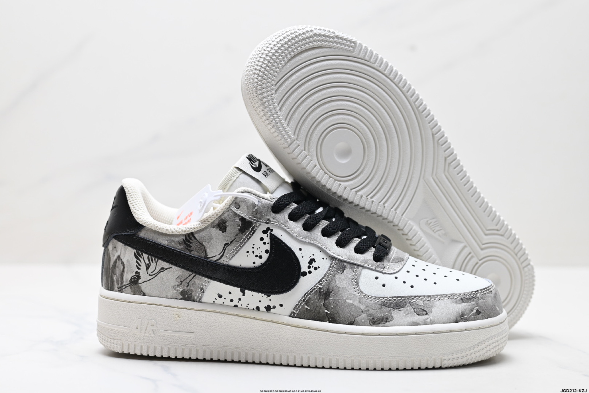 190 NIKE AIR FORCE 1‘07 BL1522-089