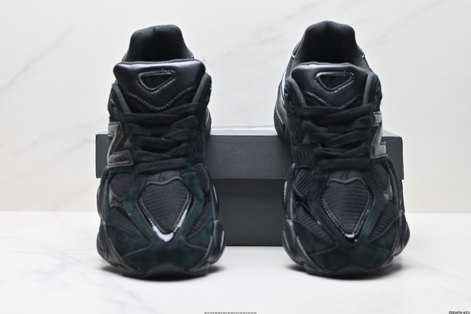 New Balance 版本 NB9060 联名款 复古休闲运动慢跑鞋 U9060ZBO