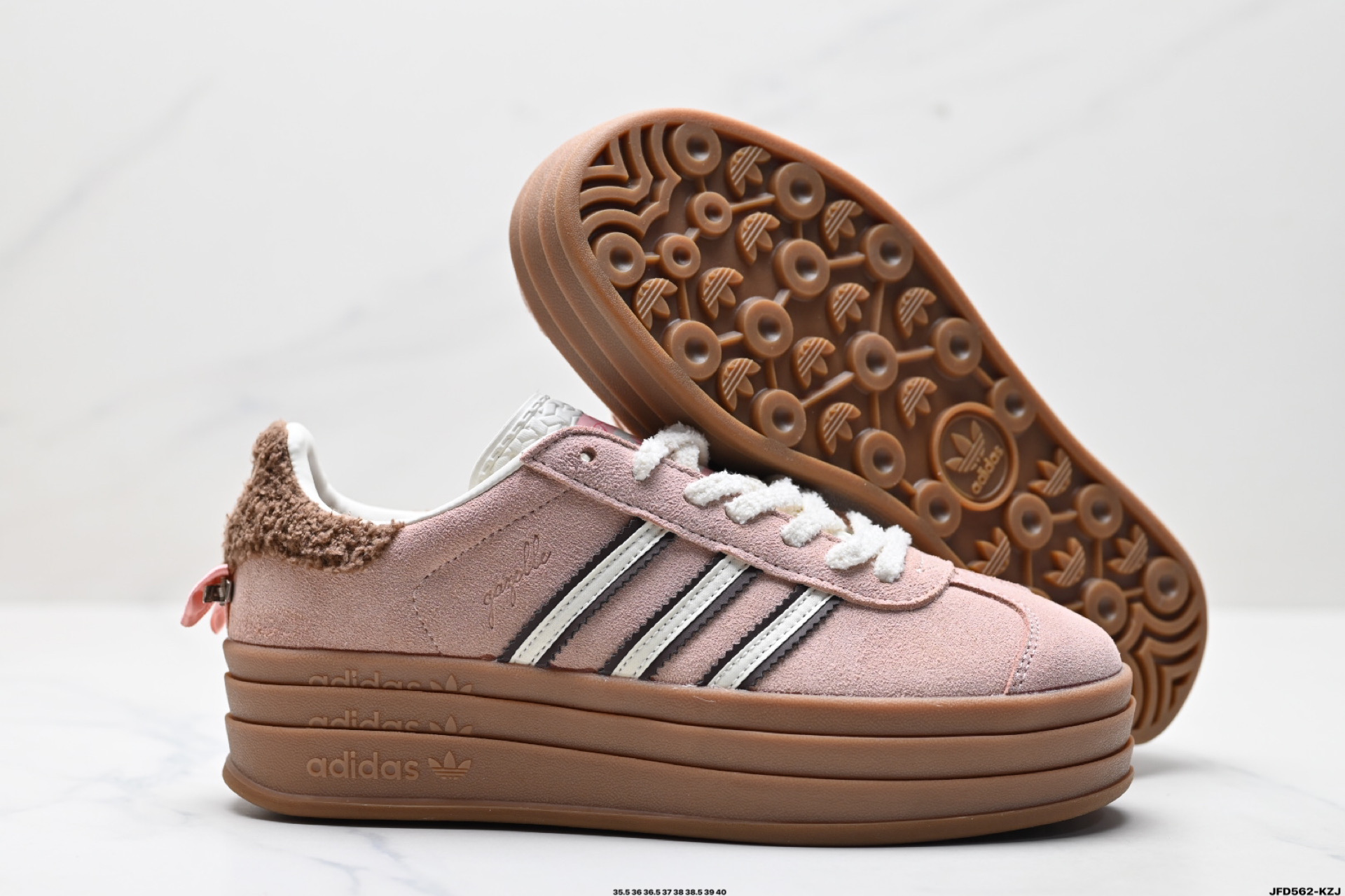 180 阿迪达斯Adidas Gazelle Bold w 低帮复古百搭休闲运动板鞋 IE0429