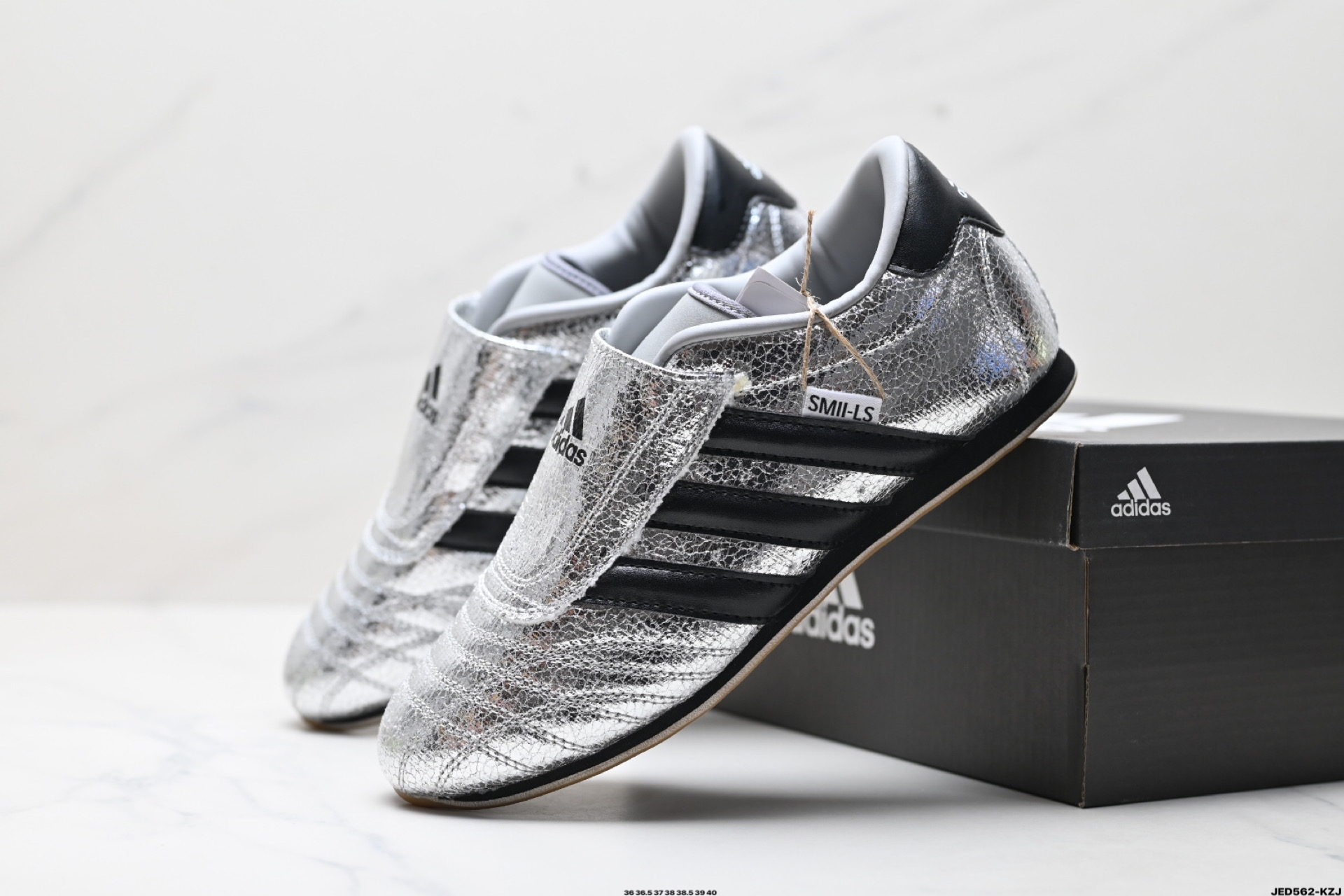 160 Adidas Originals Taekwondo 阿迪达斯 运动舒适 防滑耐磨包裏性低帮 训练鞋 JH9664