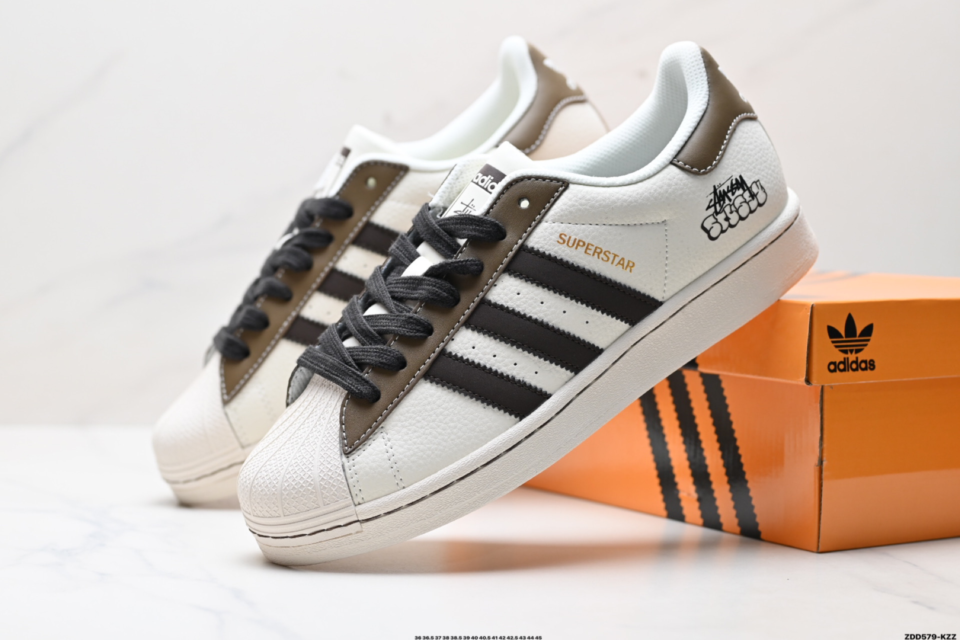 240 阿迪达斯Adidas三叶草 Originals Superstar贝壳头’DIY’系列低帮经典百搭休闲运动板鞋 HD2207