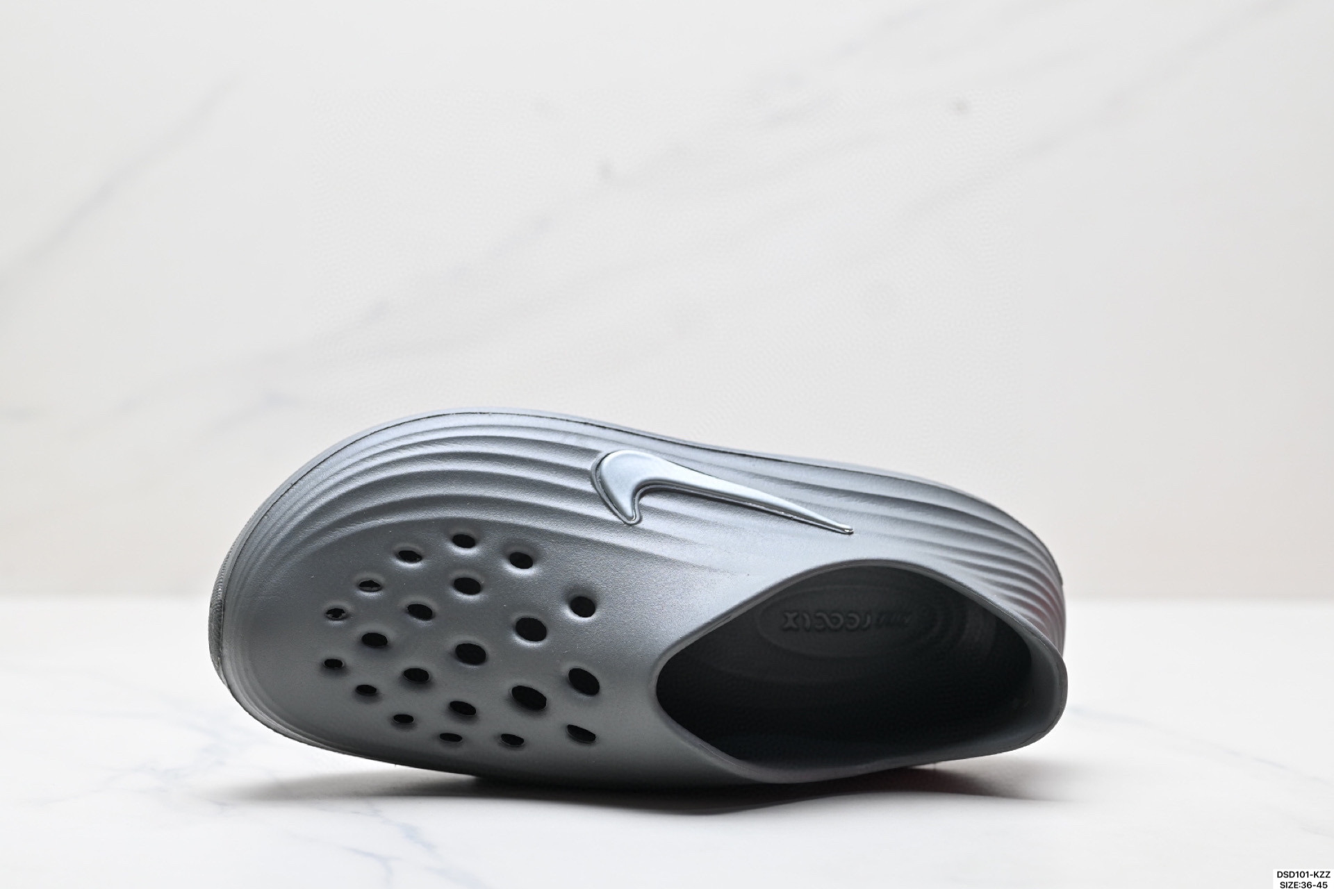 100 Nike ReactX REJUVEN8 耐克 简约舒适 洞洞鞋 HV5060-002