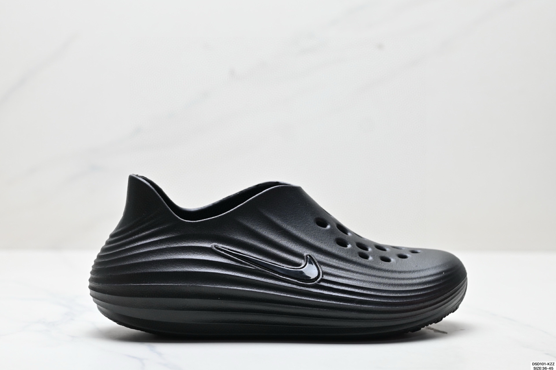 100 Nike ReactX REJUVEN8 耐克 简约舒适 洞洞鞋 HV5060-002