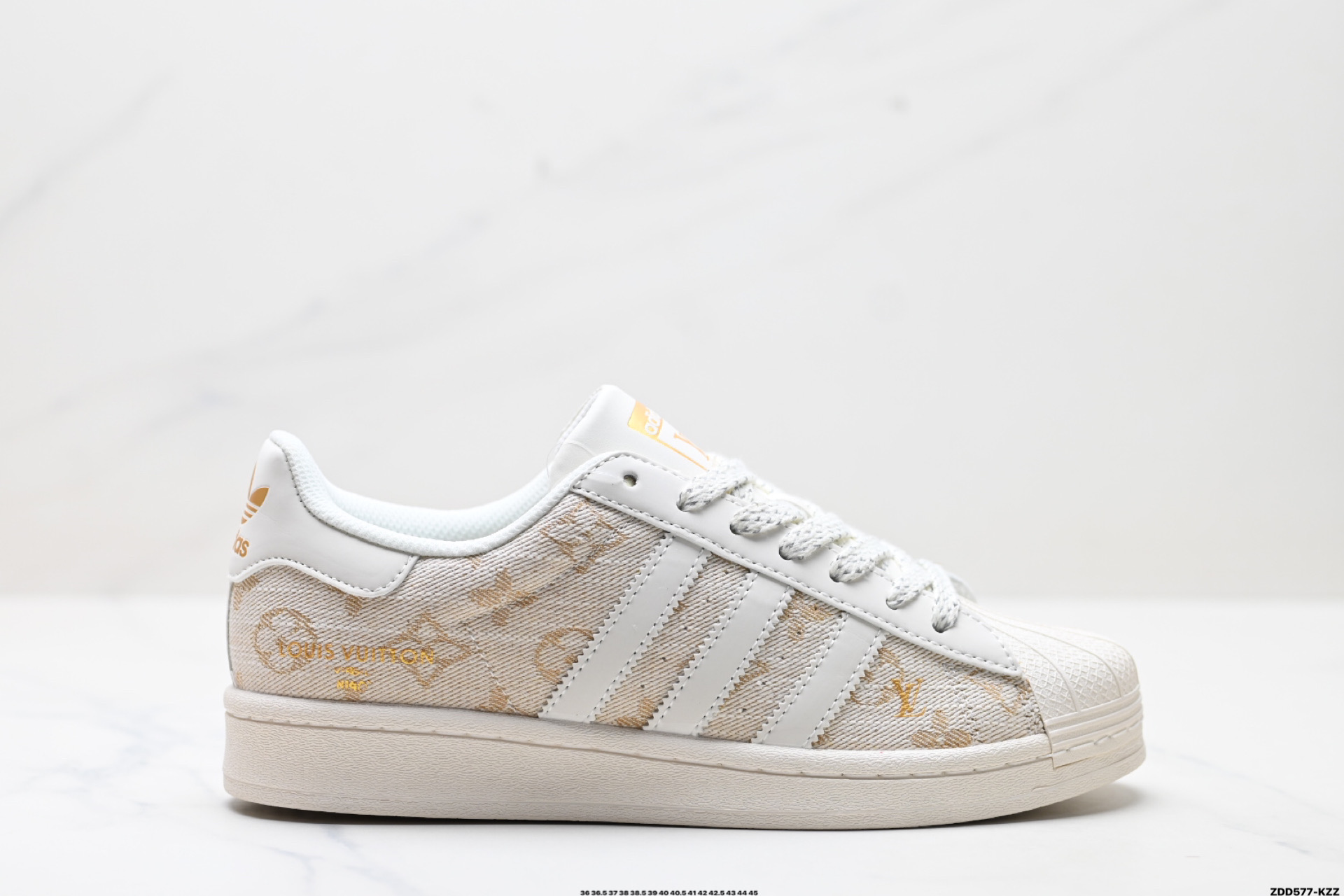 240 阿迪达斯Adidas三叶草 Originals Superstar贝壳头’DIY’系列低帮经典百搭休闲运动板鞋 SD6809