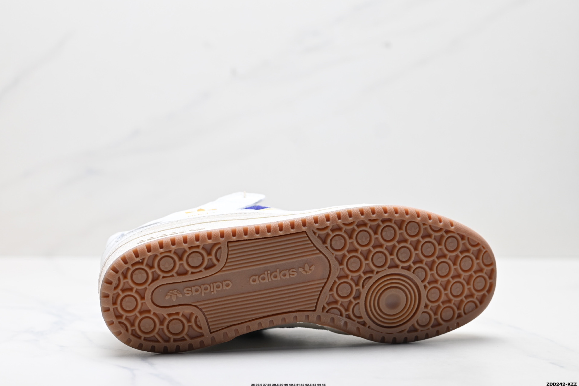 240 Adidas Forum LOW CL三叶草低邦 经典魔术贴复古板鞋 JH7940
