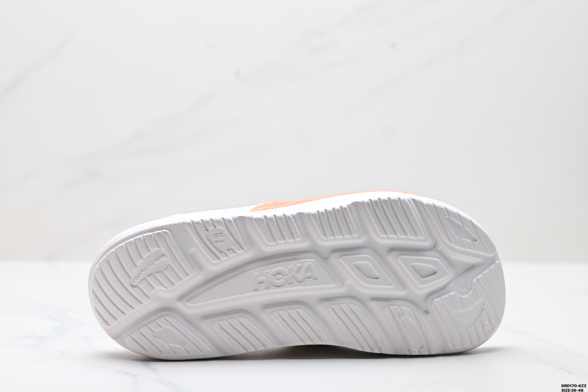 110 HOKA ONE ORA 舒适百搭 防滑拖鞋 外观时尚大气