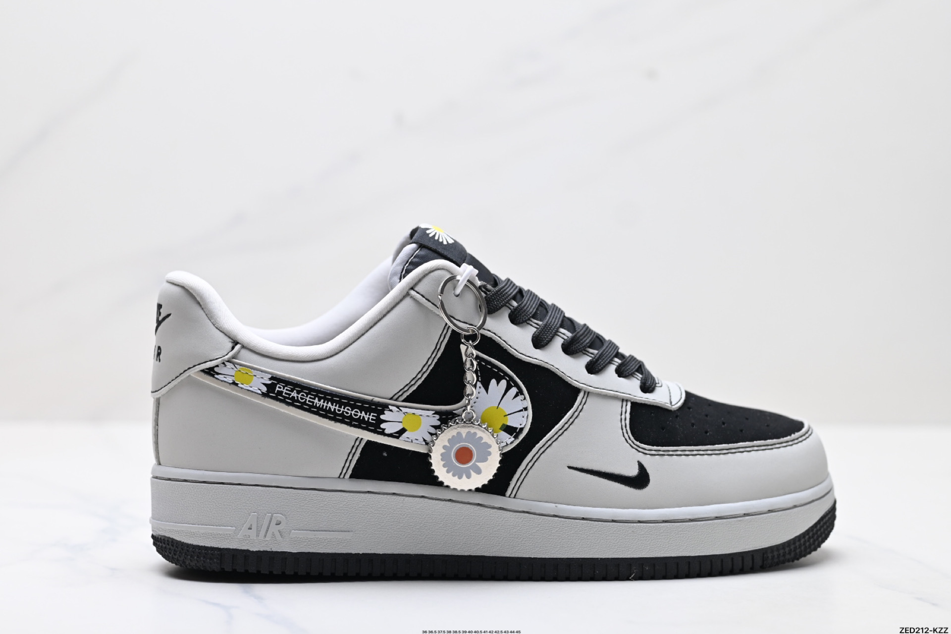 270 NIKE AIR FORCE 1‘07 LV8 DF0188-055