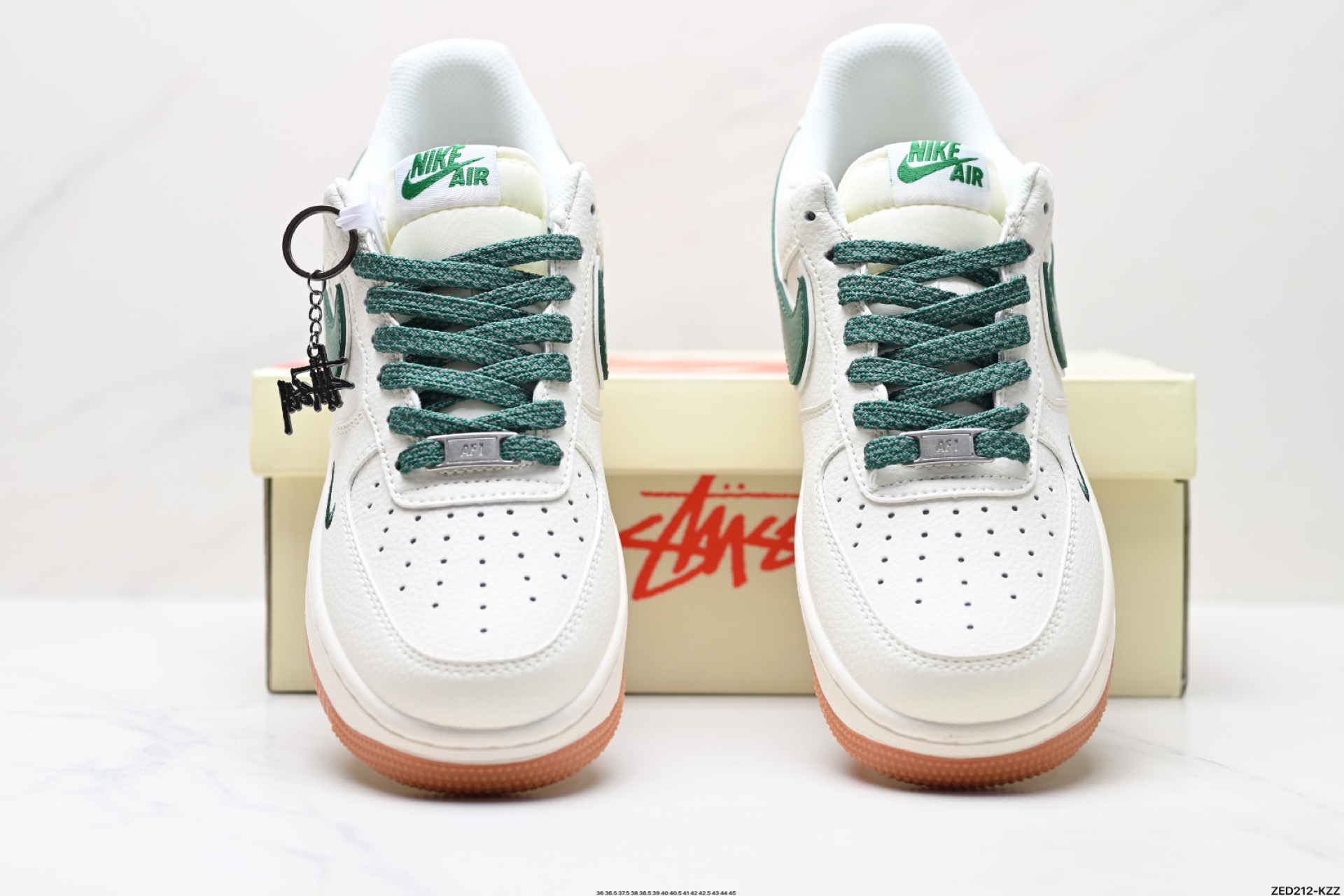 270 NIKE AIR FORCE 1‘07 LV8 XX3168-138