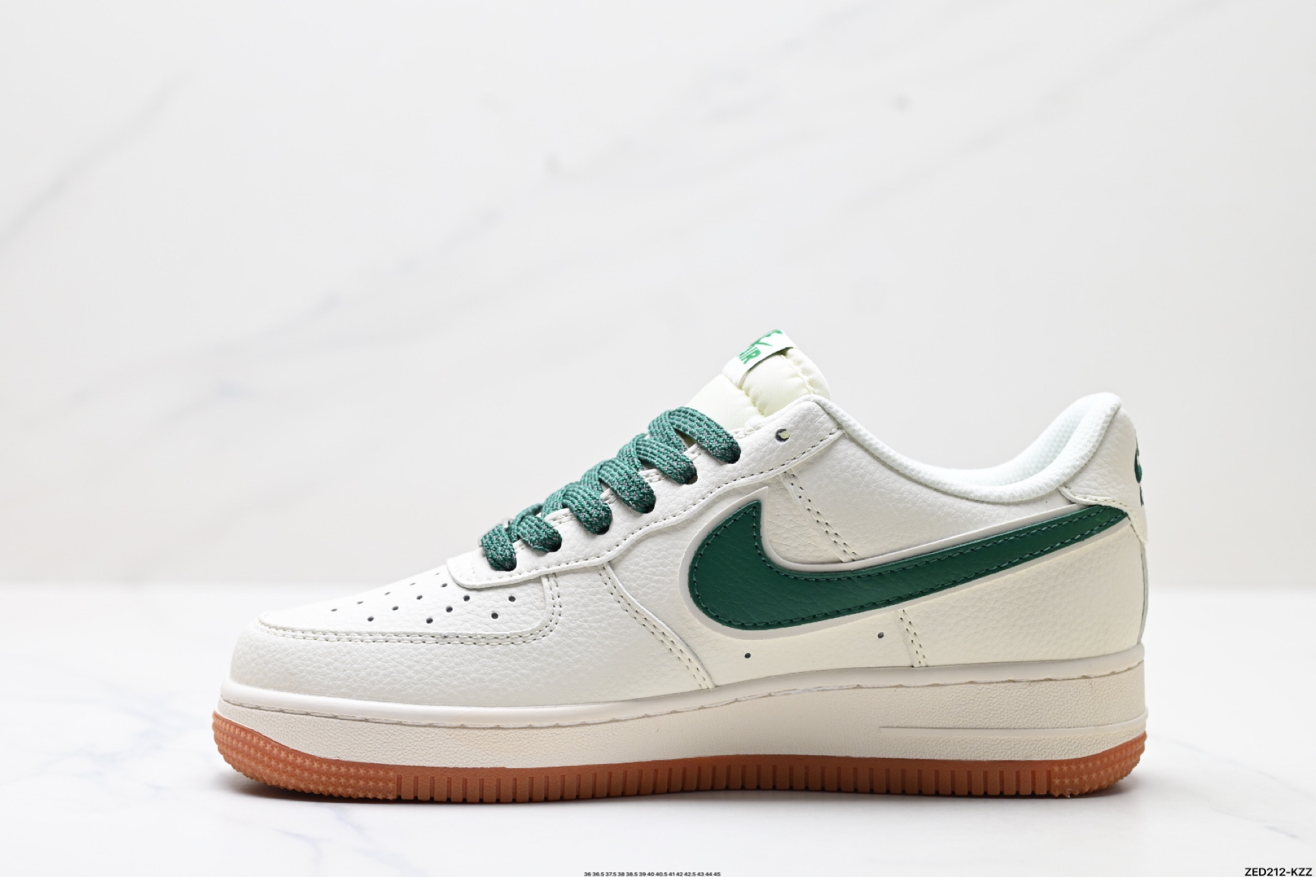 270 NIKE AIR FORCE 1‘07 LV8 XX3168-138