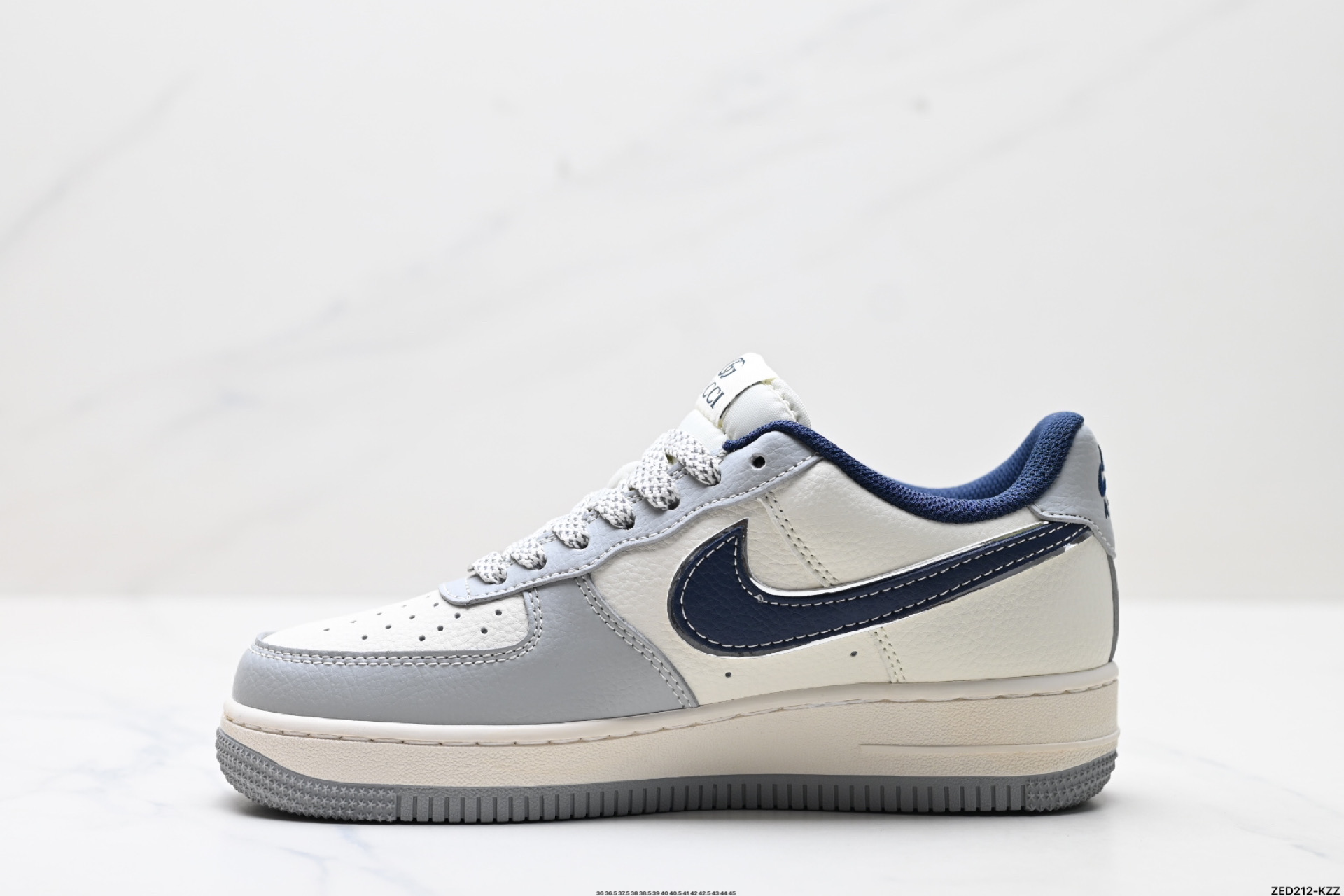 NIKE AIR FORCE 1‘07 LV8 XS1958-543