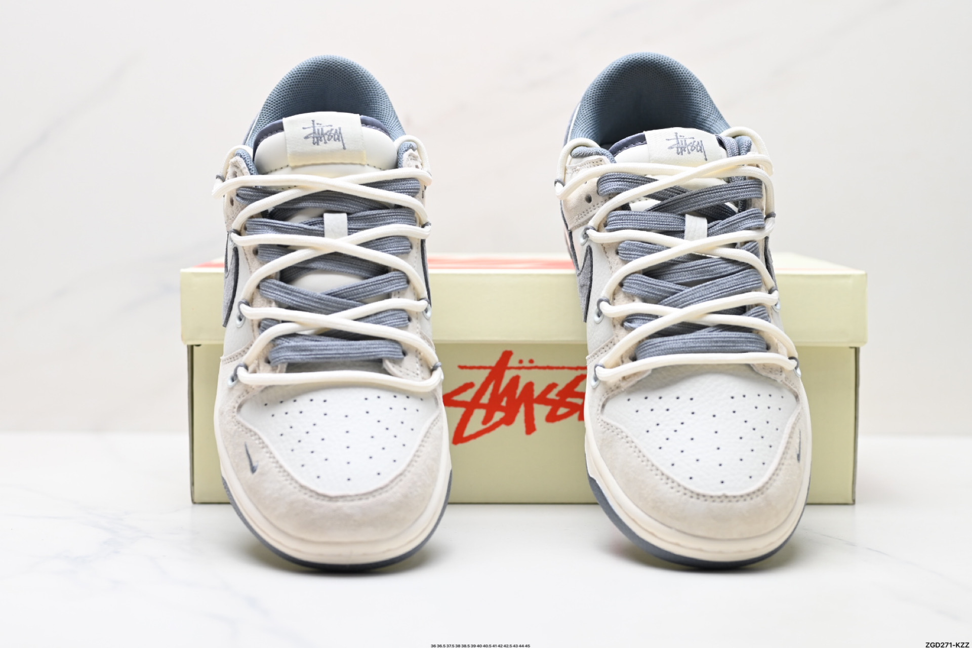 300 NK Dunk Low Retro “DIY高端定制” 低帮休闲运动板鞋 DM6868-093