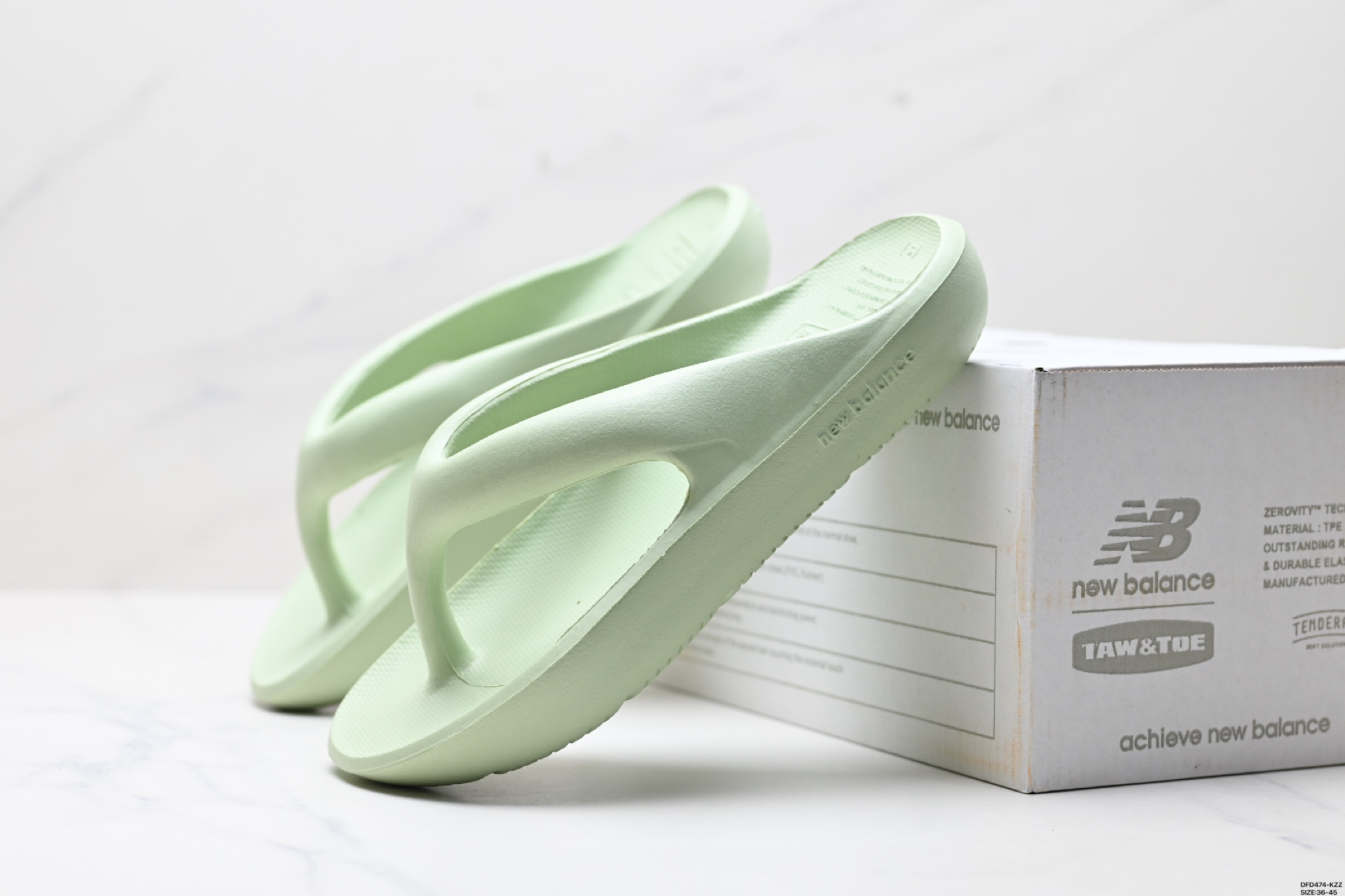 70 NEW BALANCE 新百伦 NB夏季沙滩休闲人字拖 NBRJB401I SD5601GMO