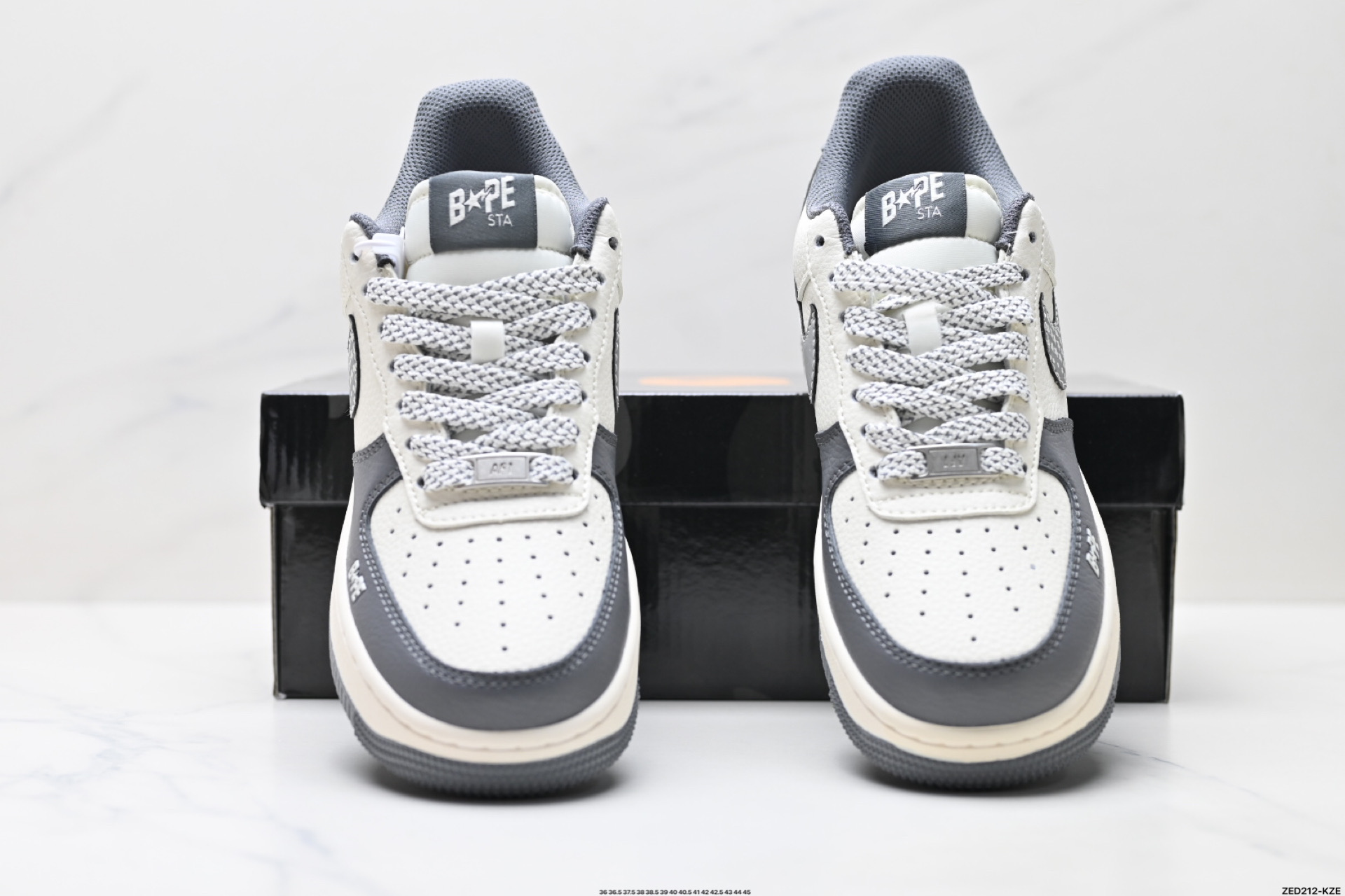 270 NIKE AIR FORCE 1‘07 LV8 XS1958-570