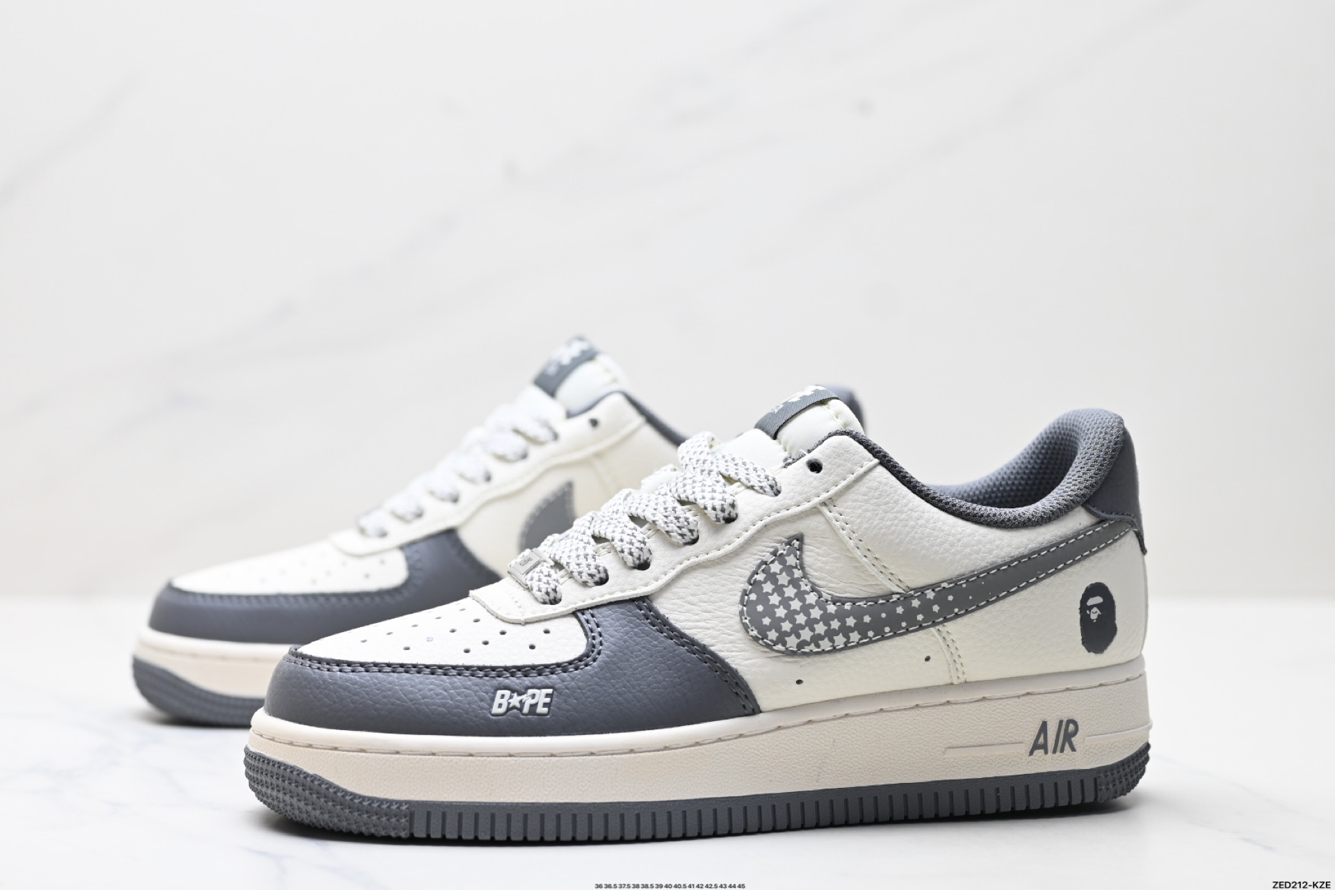 270 NIKE AIR FORCE 1‘07 LV8 XS1958-570