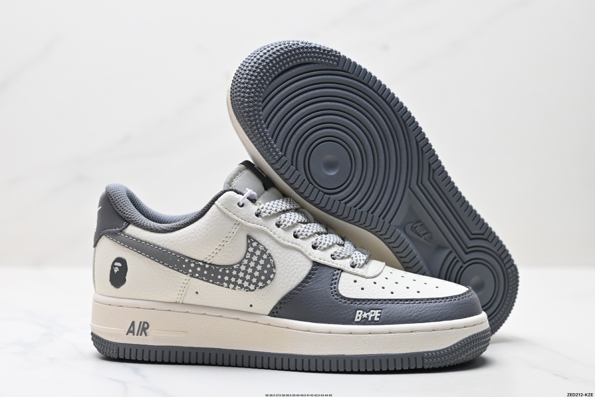 270 NIKE AIR FORCE 1‘07 LV8 XS1958-570