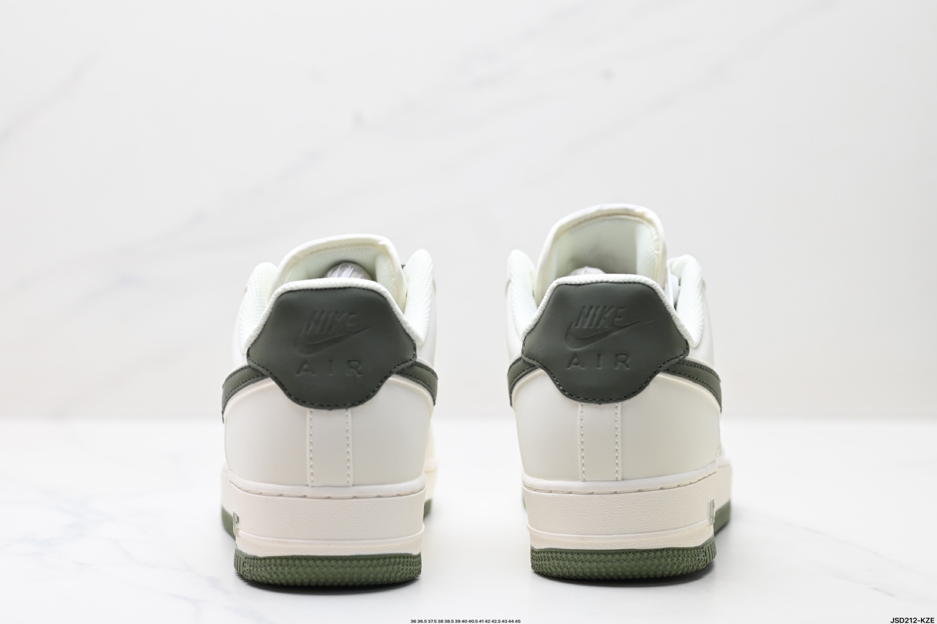 210 NIKE AIR FORCE 1‘07 LV8 GL6835-008