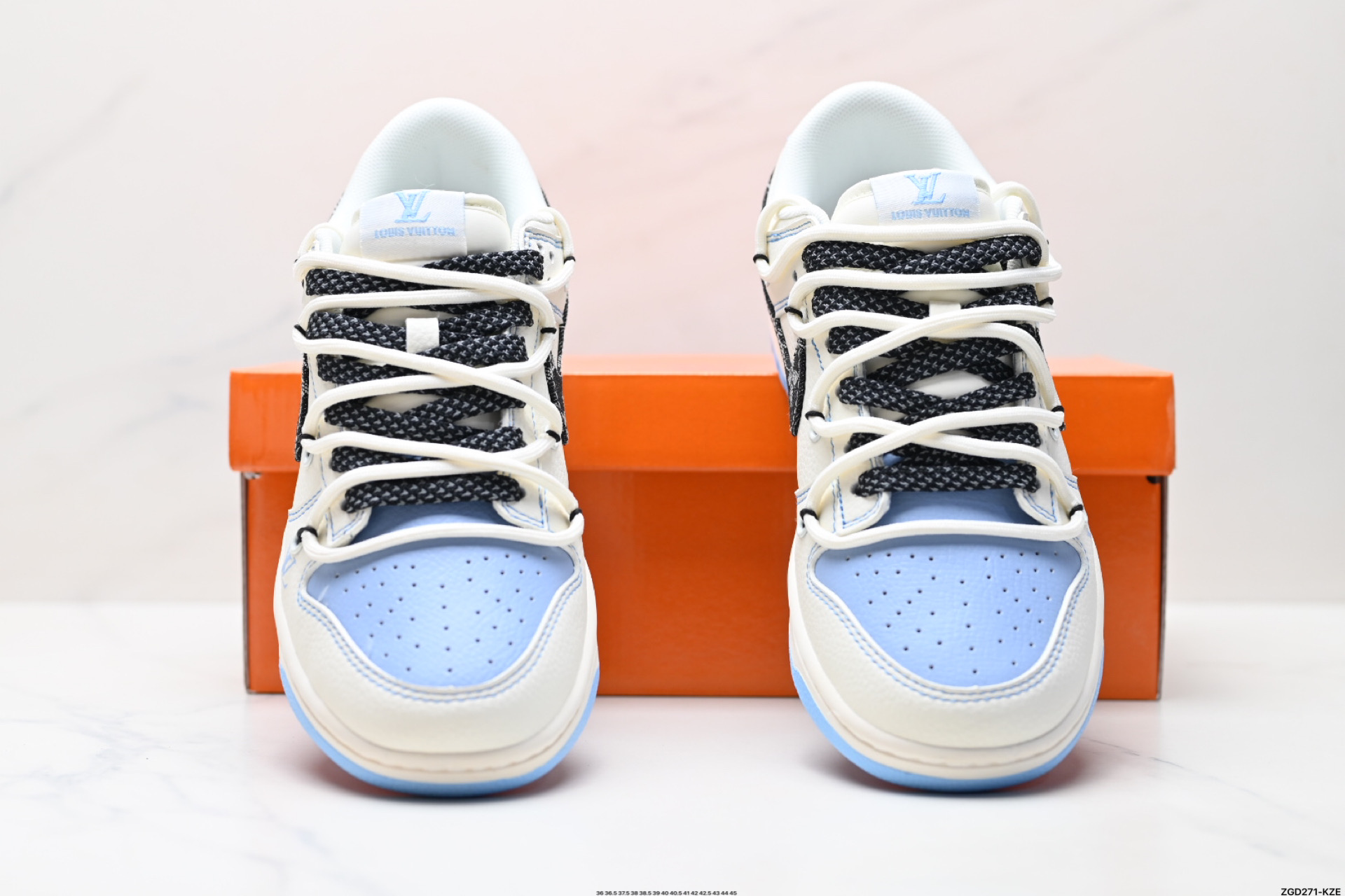 300 NK Dunk Low Retro “DIY高端定制” 低帮休闲运动板鞋 FC1688-219