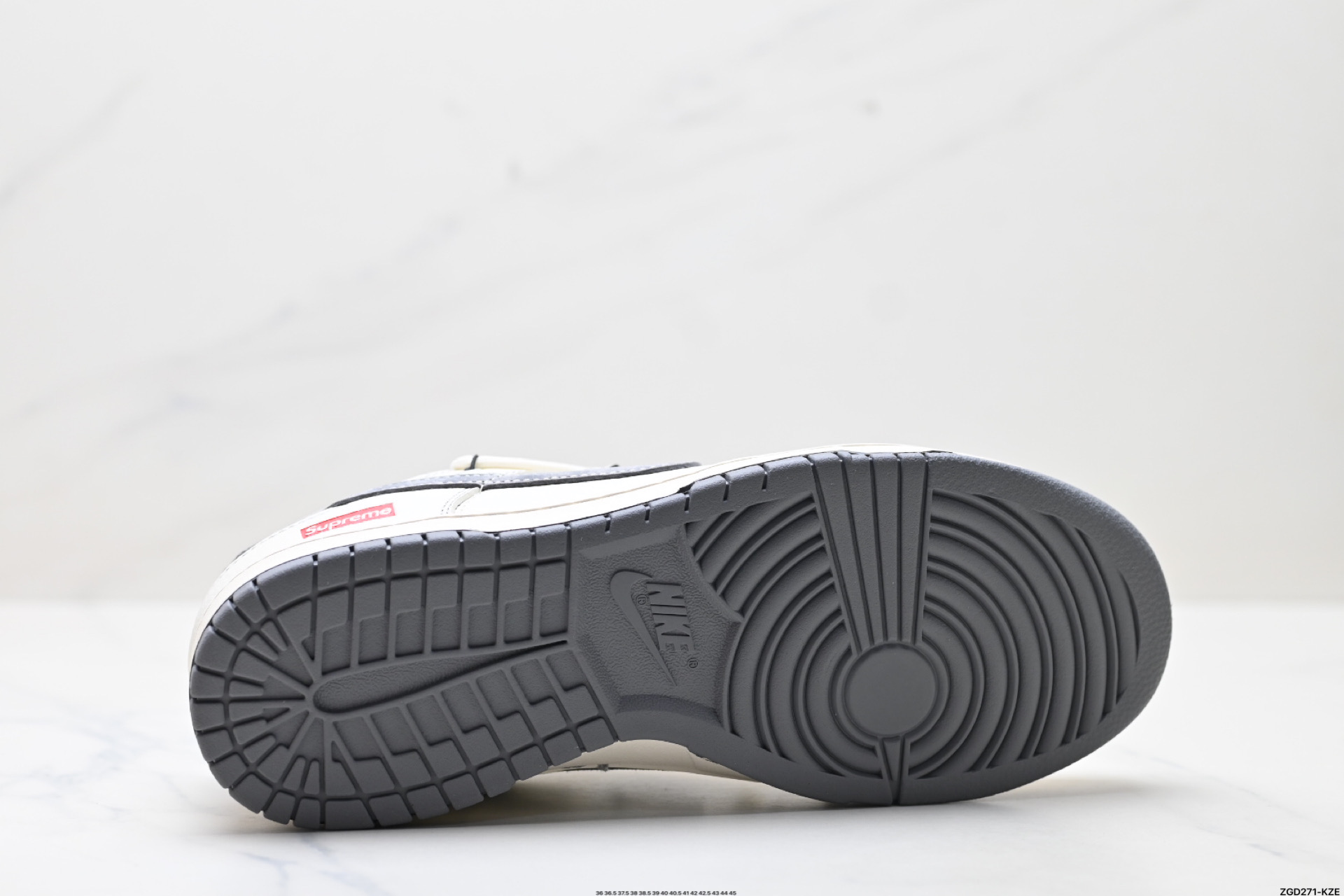 300 NK Dunk Low Retro “DIY高端定制” 低帮休闲运动板鞋 YX5066-281