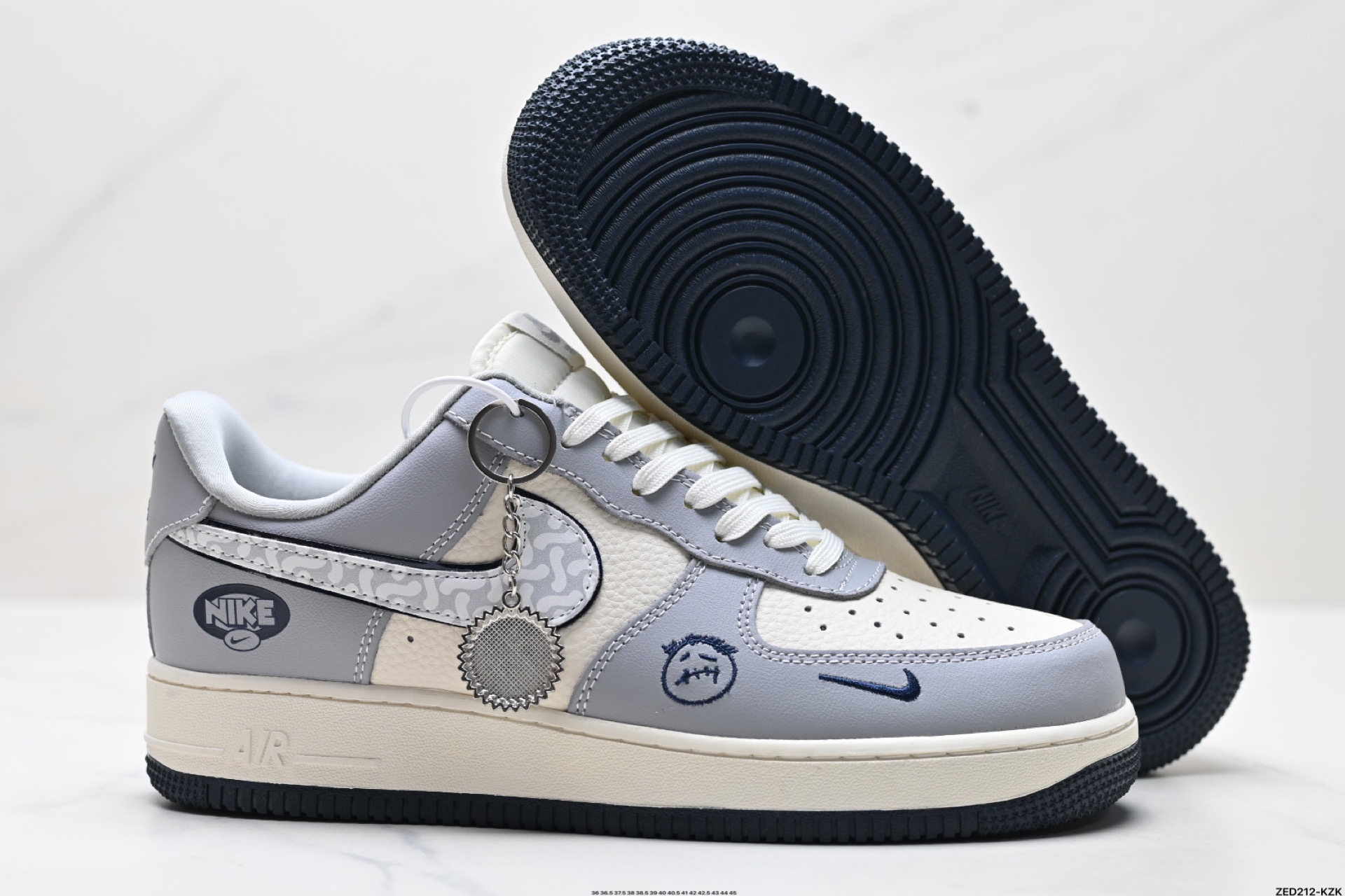 NIKE AIR FORCE 1‘07 LV8 KK1988-077