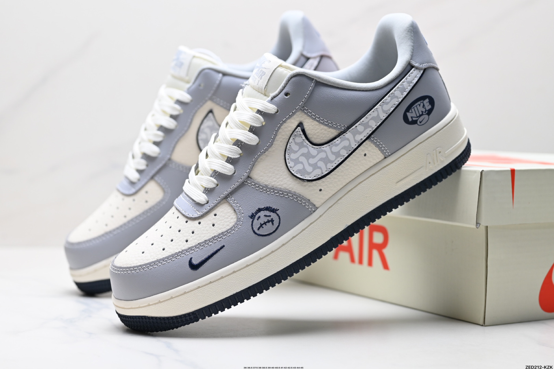 NIKE AIR FORCE 1‘07 LV8 KK1988-077