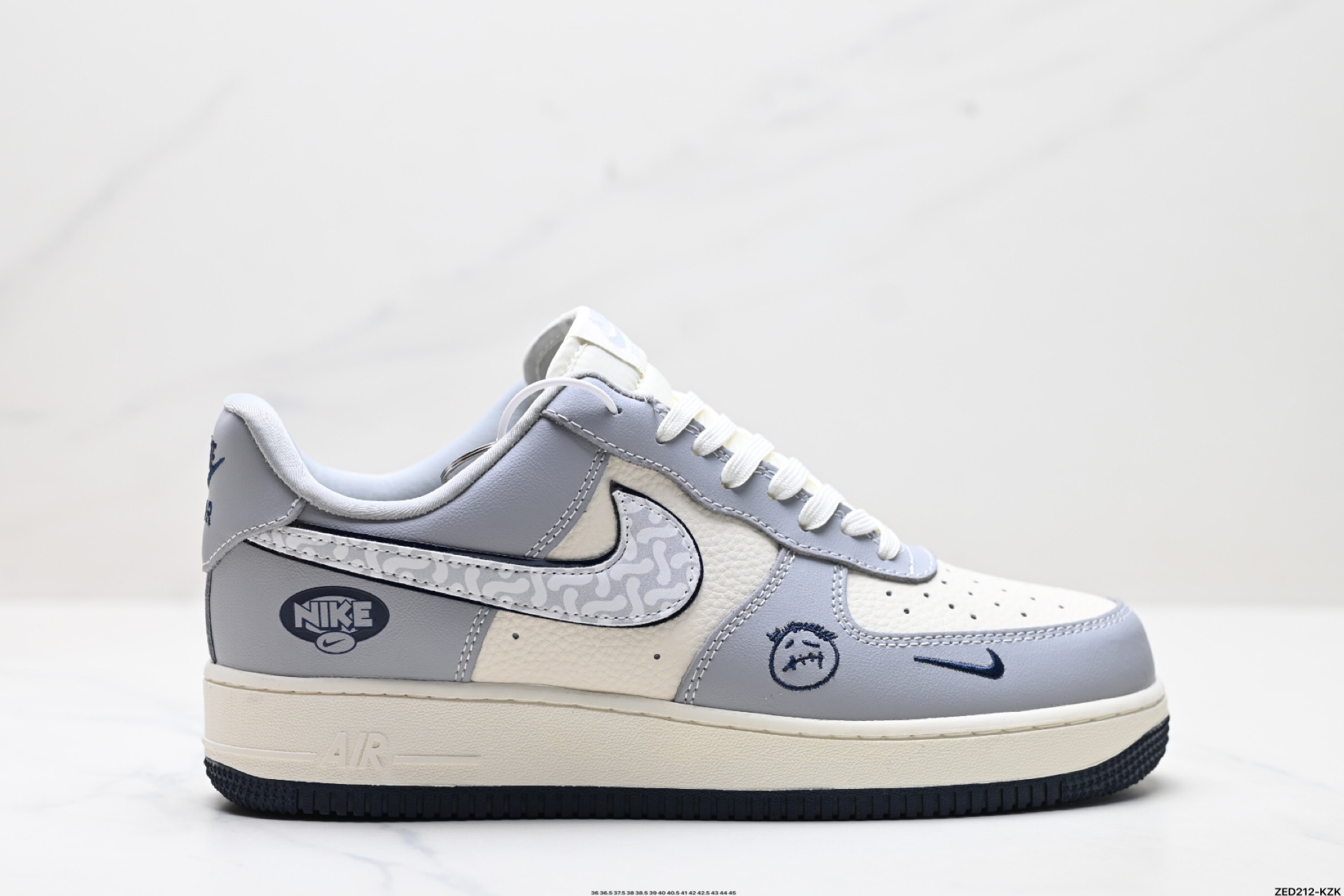 NIKE AIR FORCE 1‘07 LV8 KK1988-077