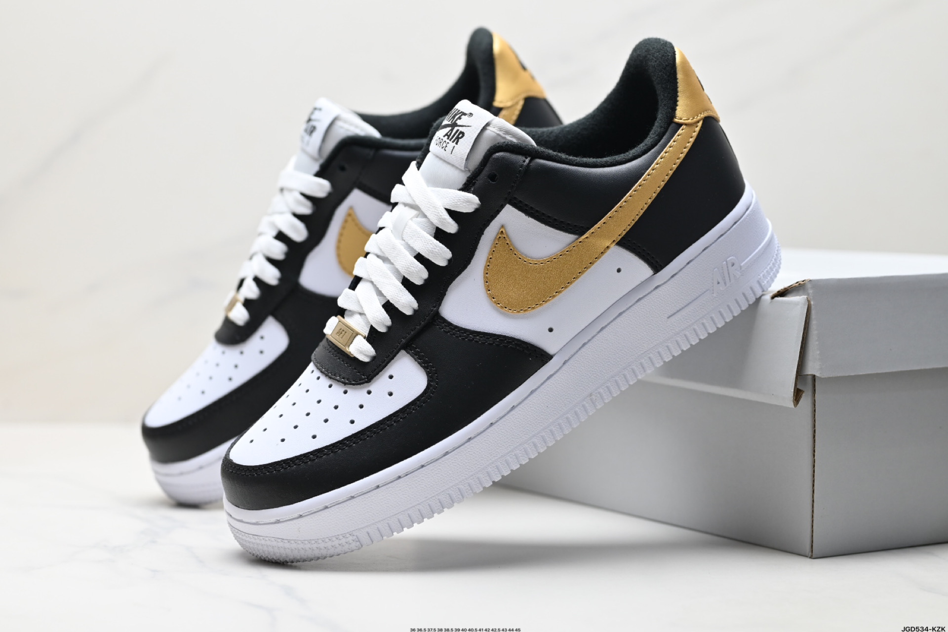 NIKE AIR FORCE 1‘07 CZ9189-001