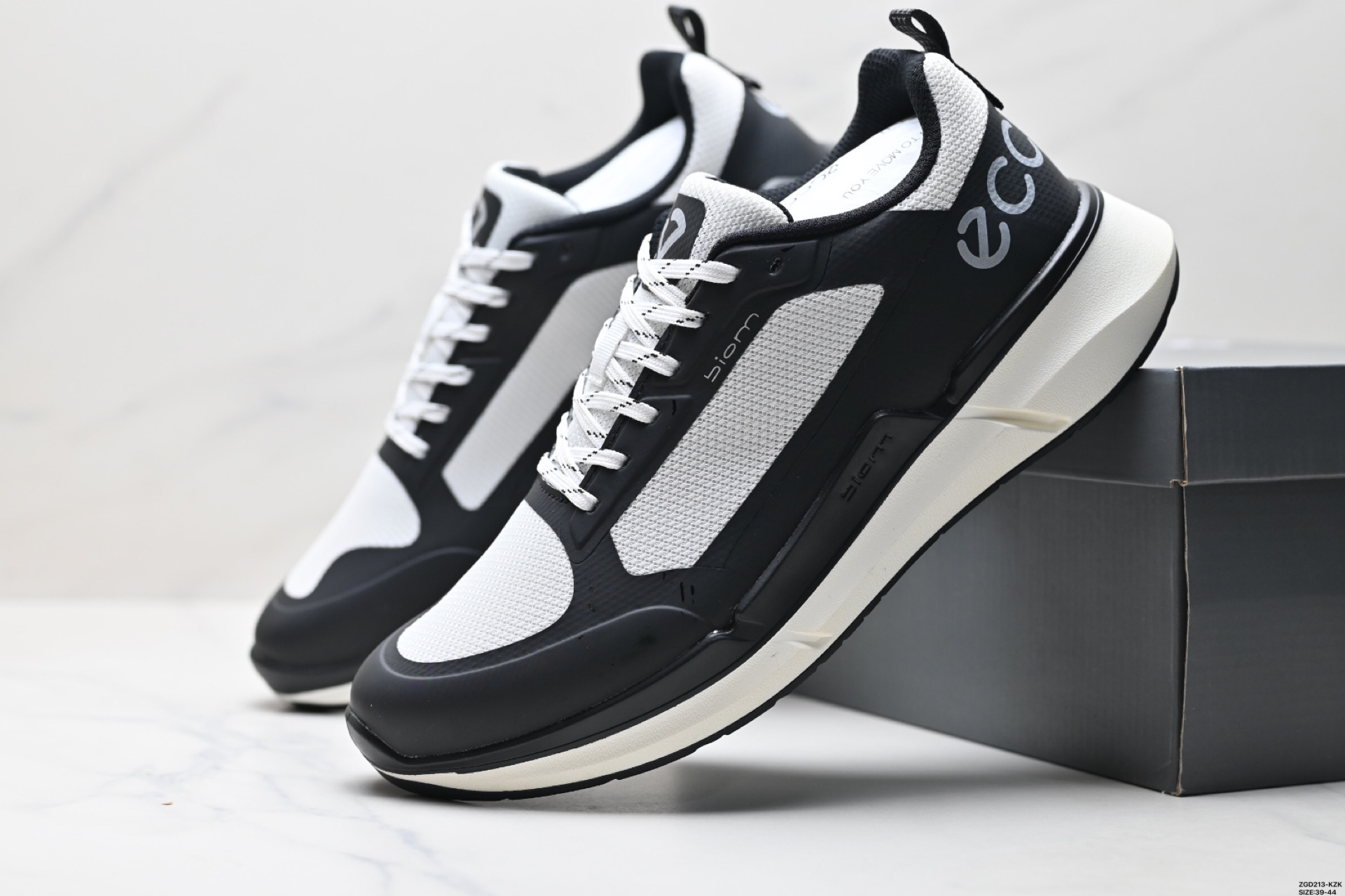 新品 ecco爱步Biom AEX 健步防水轻跑透气休闲鞋