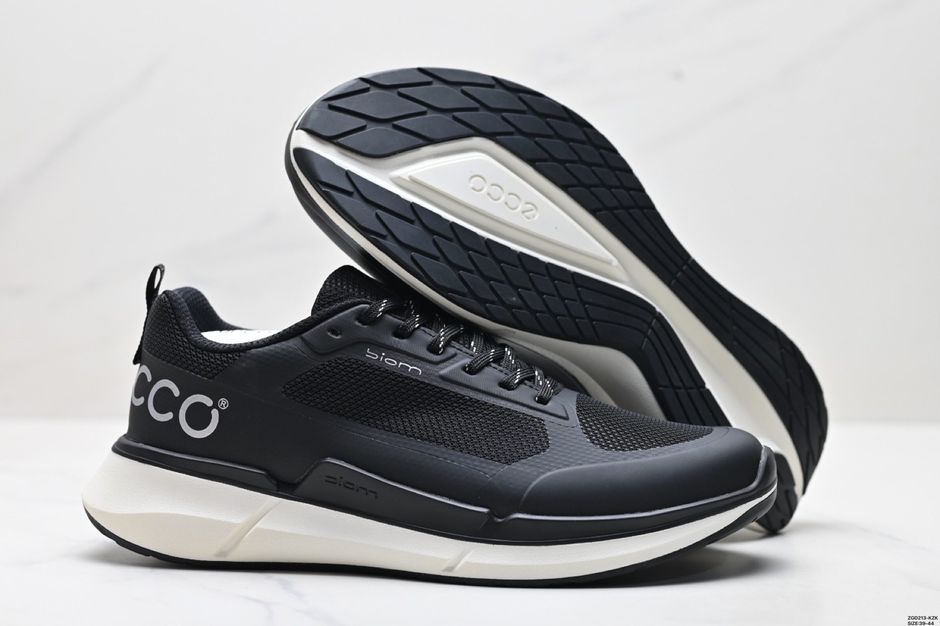 新品 ecco爱步Biom AEX 健步防水轻跑透气休闲鞋