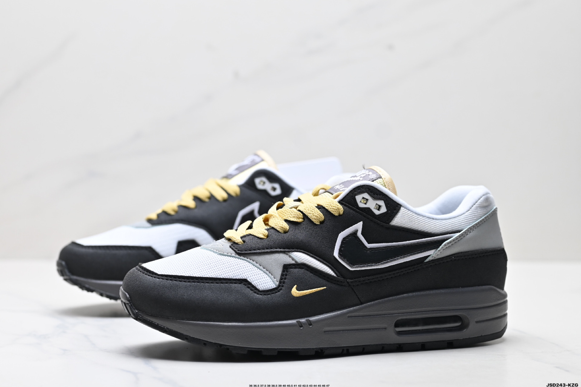 210 Nike Air Max 1 耐克气垫 缓震 耐磨运动鞋 IB9898-001