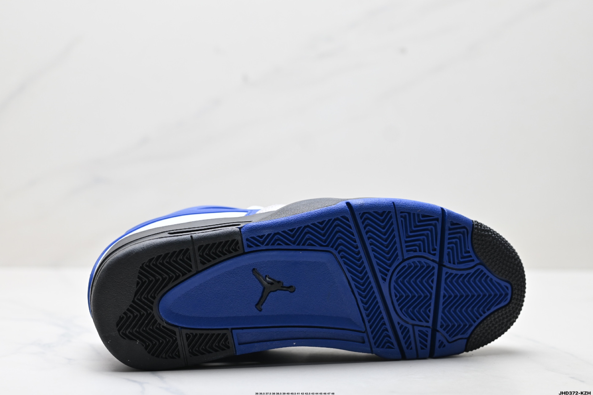 Nike Air Jordan 4 RM 防滑 低帮 复古篮球鞋 FQ7939-140