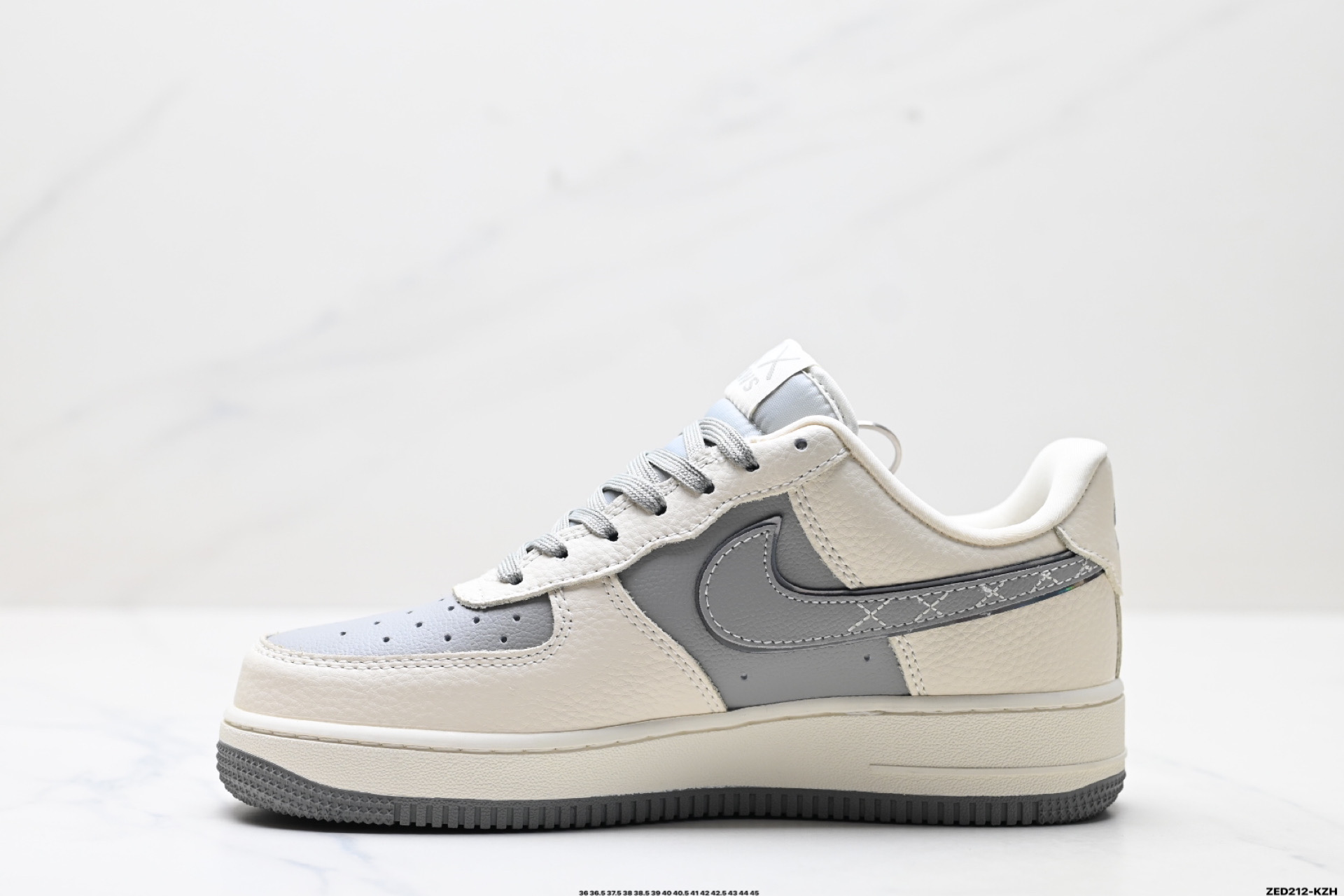 NIKE AIR FORCE 1‘07 LV8 KK1988-078