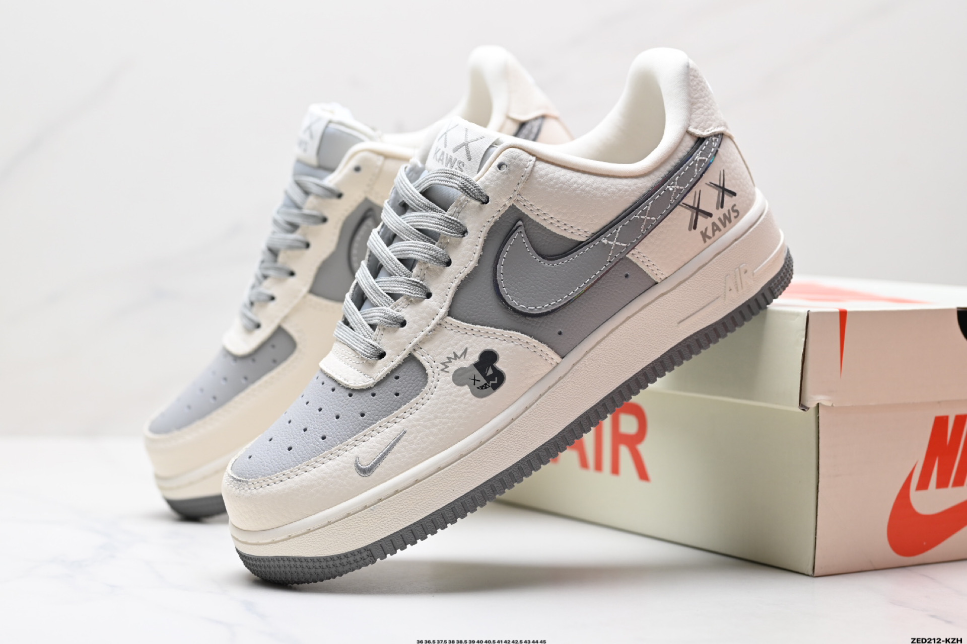NIKE AIR FORCE 1‘07 LV8 KK1988-078