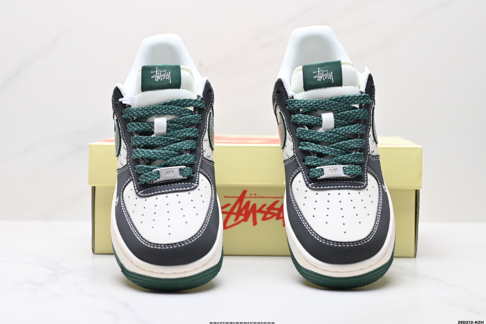 NIKE AIR FORCE 1‘07 LV8 XS1958-572