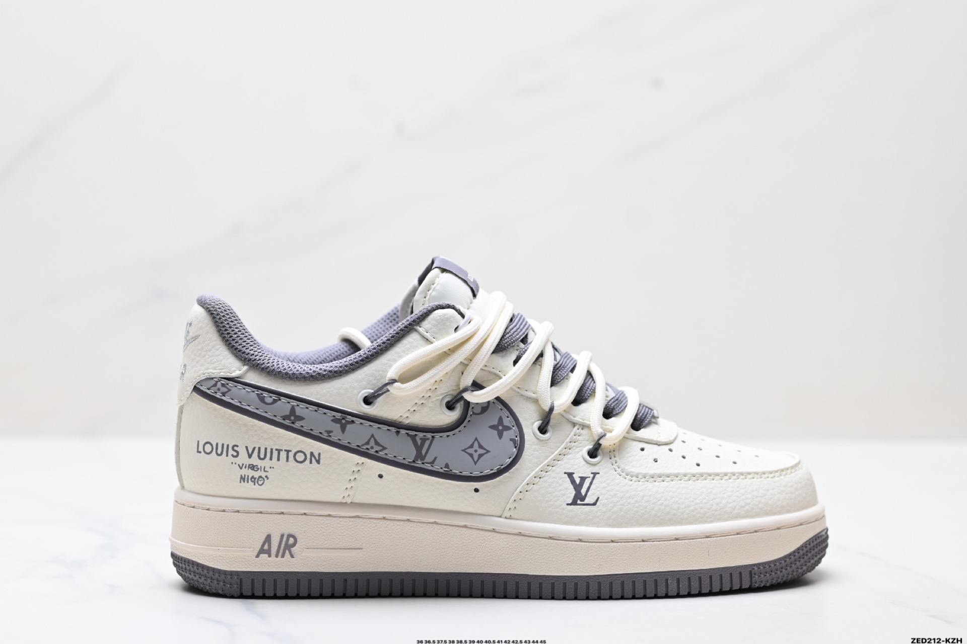 NIKE AIR FORCE 1‘07 LV8 DM6868-067