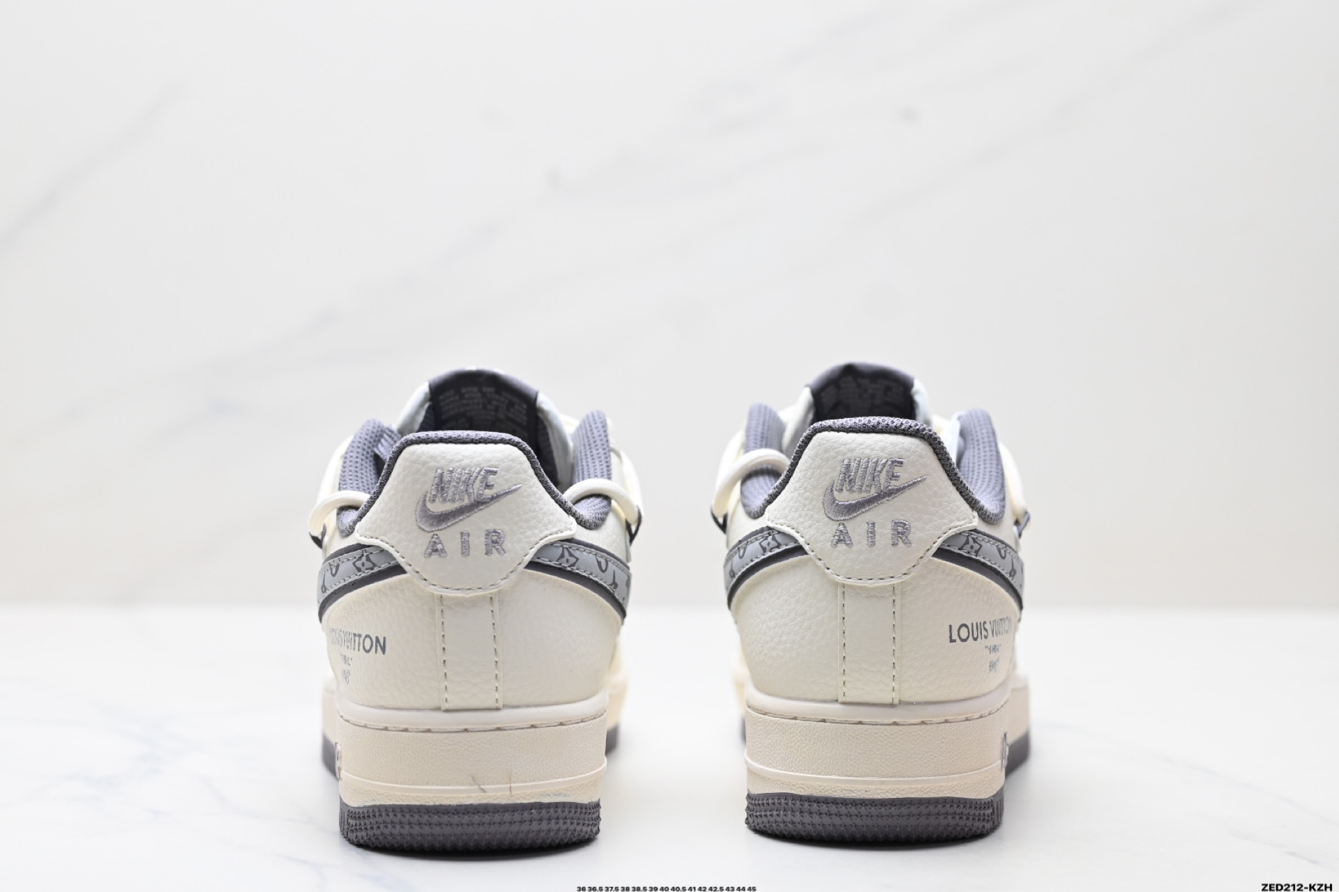 NIKE AIR FORCE 1‘07 LV8 DM6868-067
