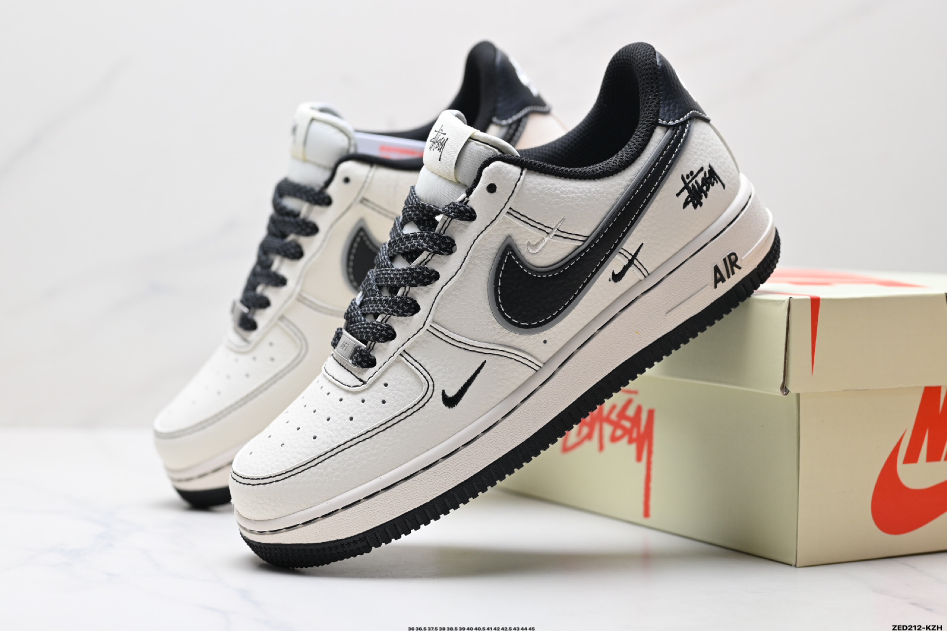NIKE AIR FORCE 1‘07 LV8 HH7518-059