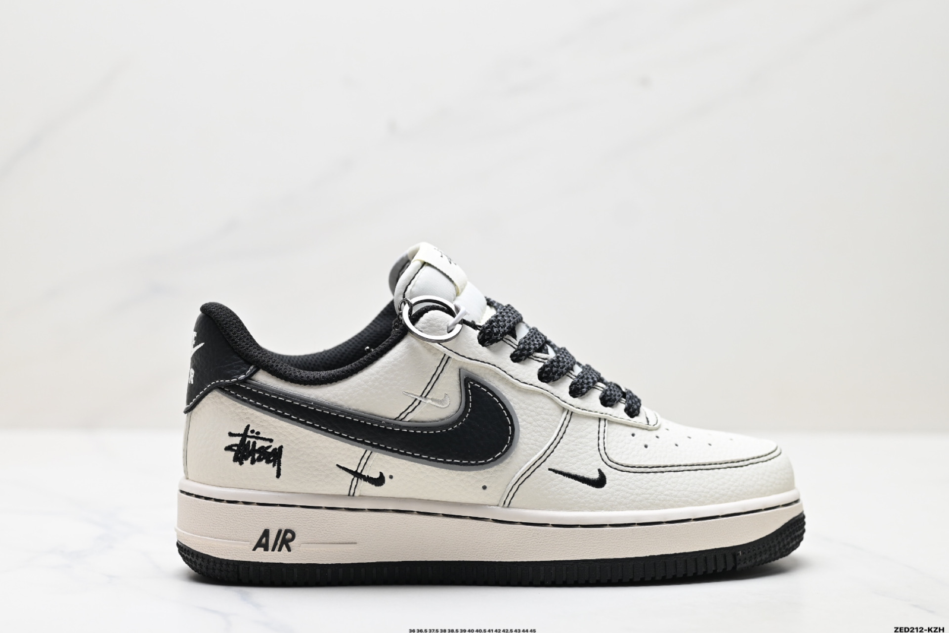 NIKE AIR FORCE 1‘07 LV8 HH7518-059