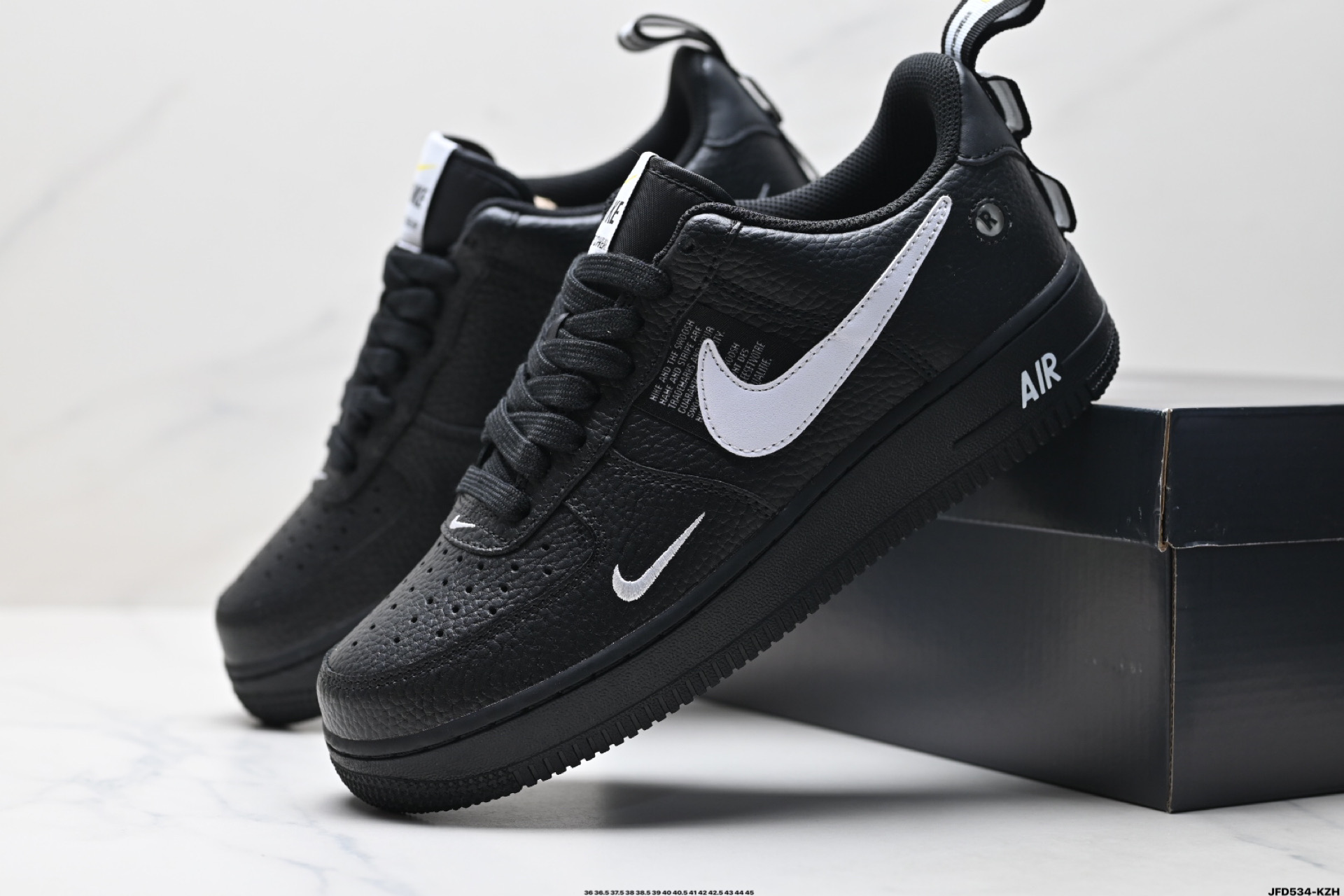 NIKE AIR FORCE 1‘07 AJ7747-001
