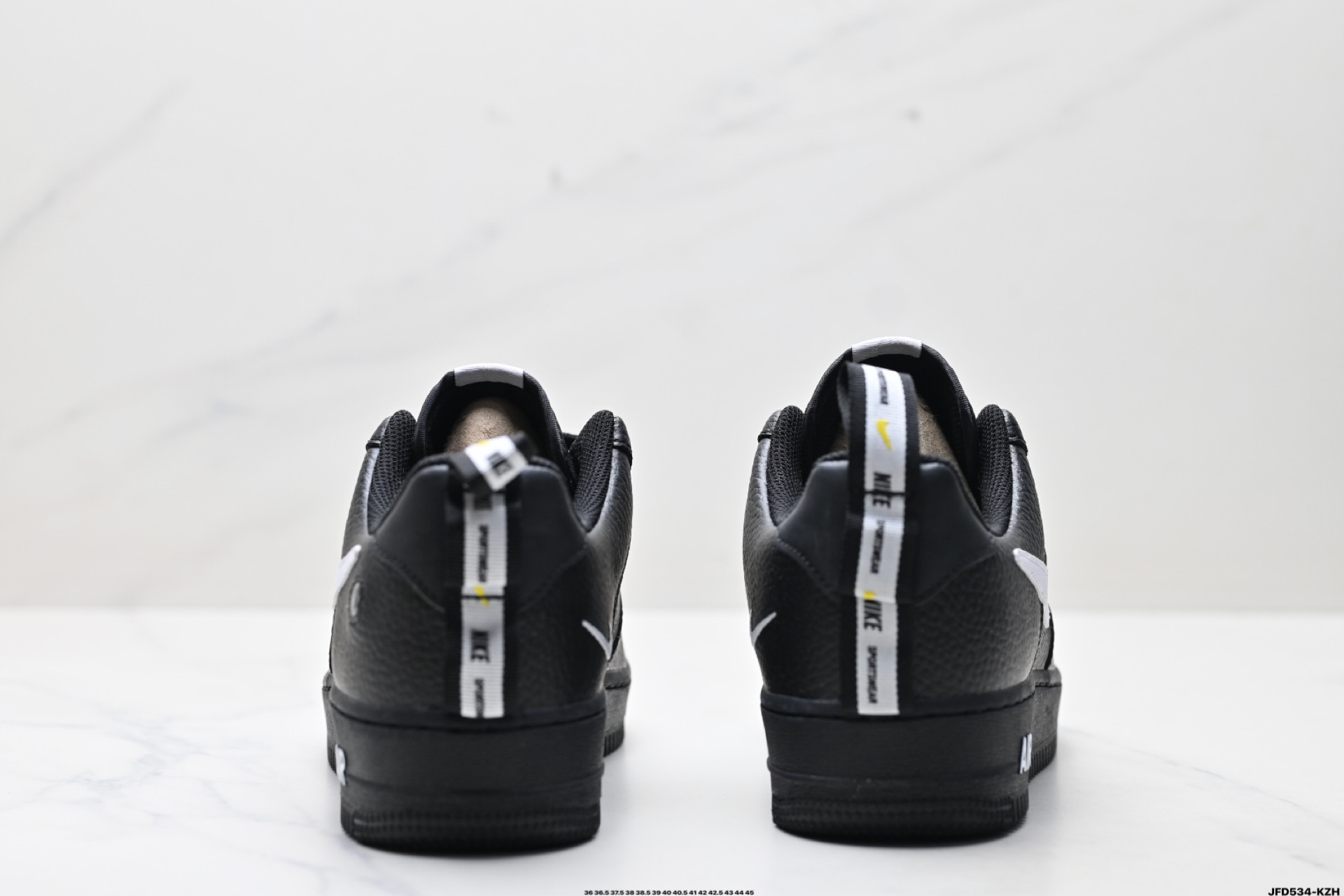 NIKE AIR FORCE 1‘07 AJ7747-001