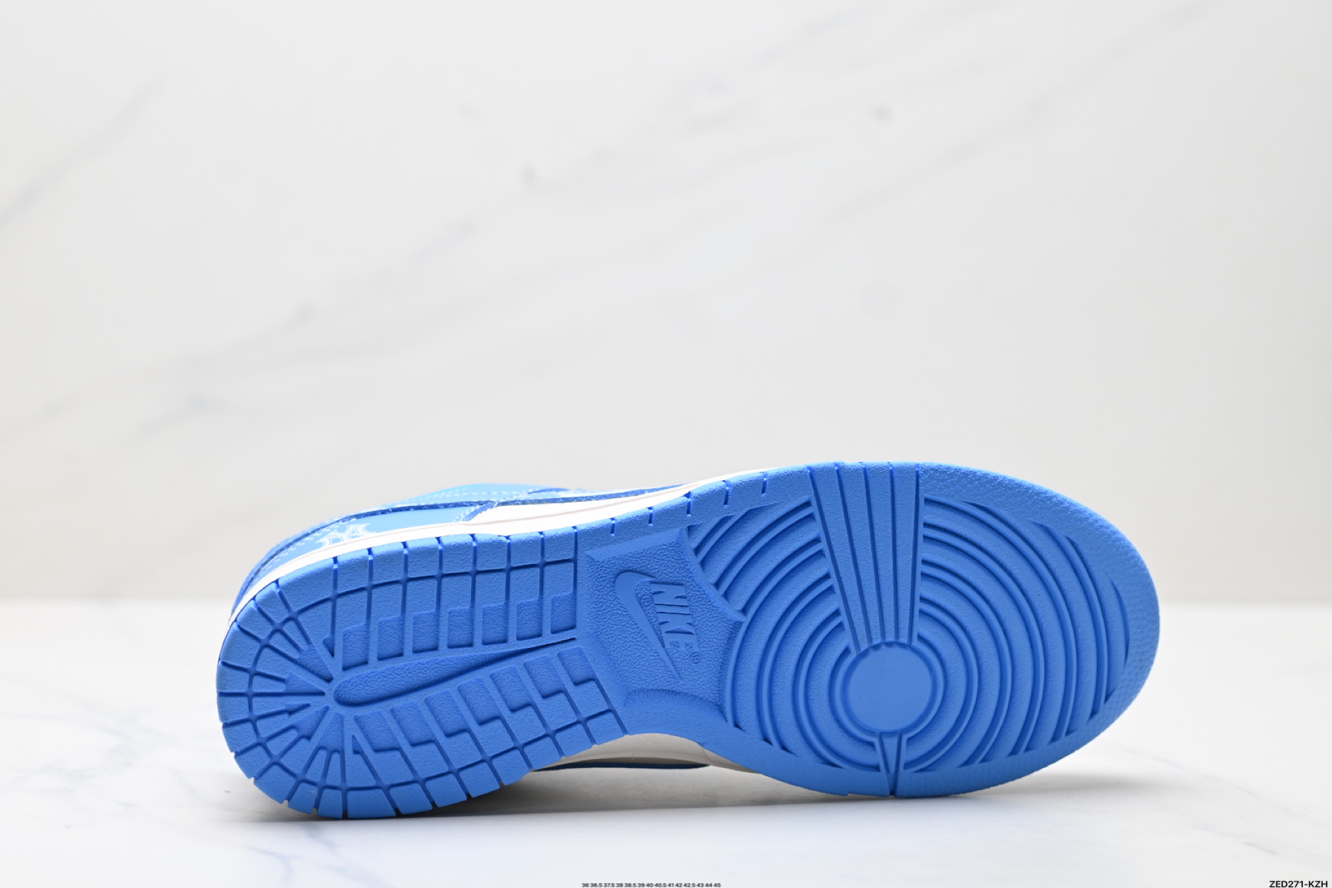 NK Dunk Low Retro “DIY高端定制” 低帮休闲运动板鞋 KK1333-036